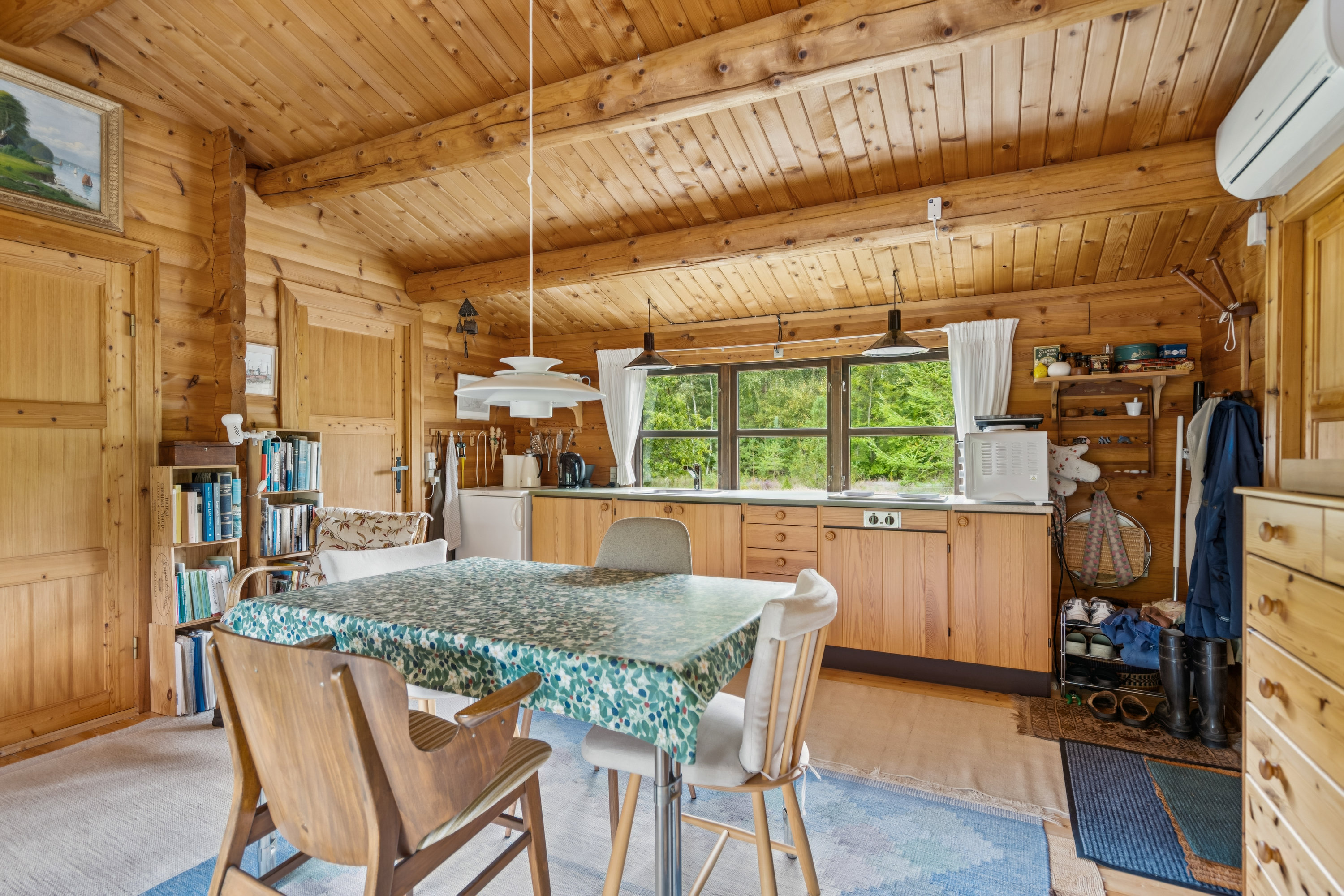 Fremhævet stue billede i fuldskærmstilstand. Billede af Skovduevej 4, Østerby, 9940 Læsø