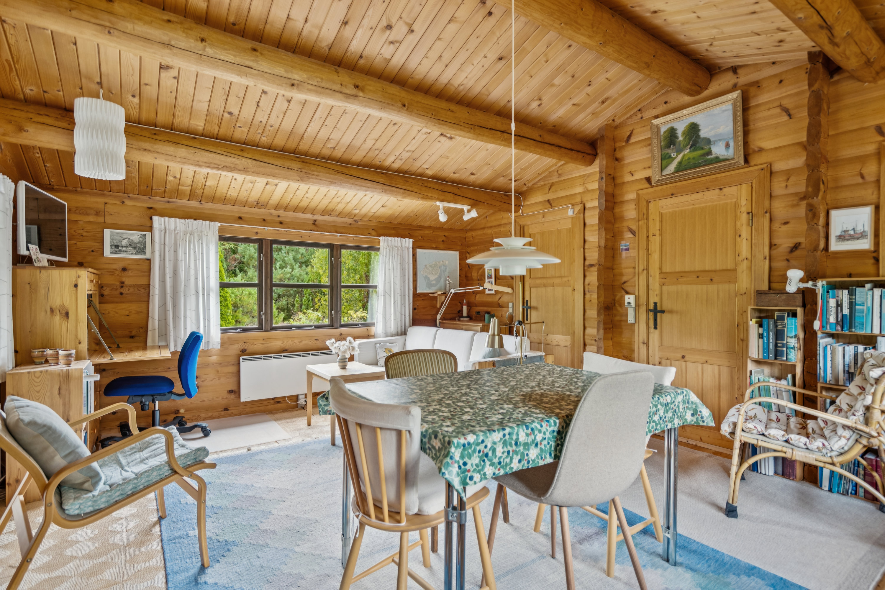 Fremhævet stue billede i fuldskærmstilstand. Billede af Skovduevej 4, Østerby, 9940 Læsø