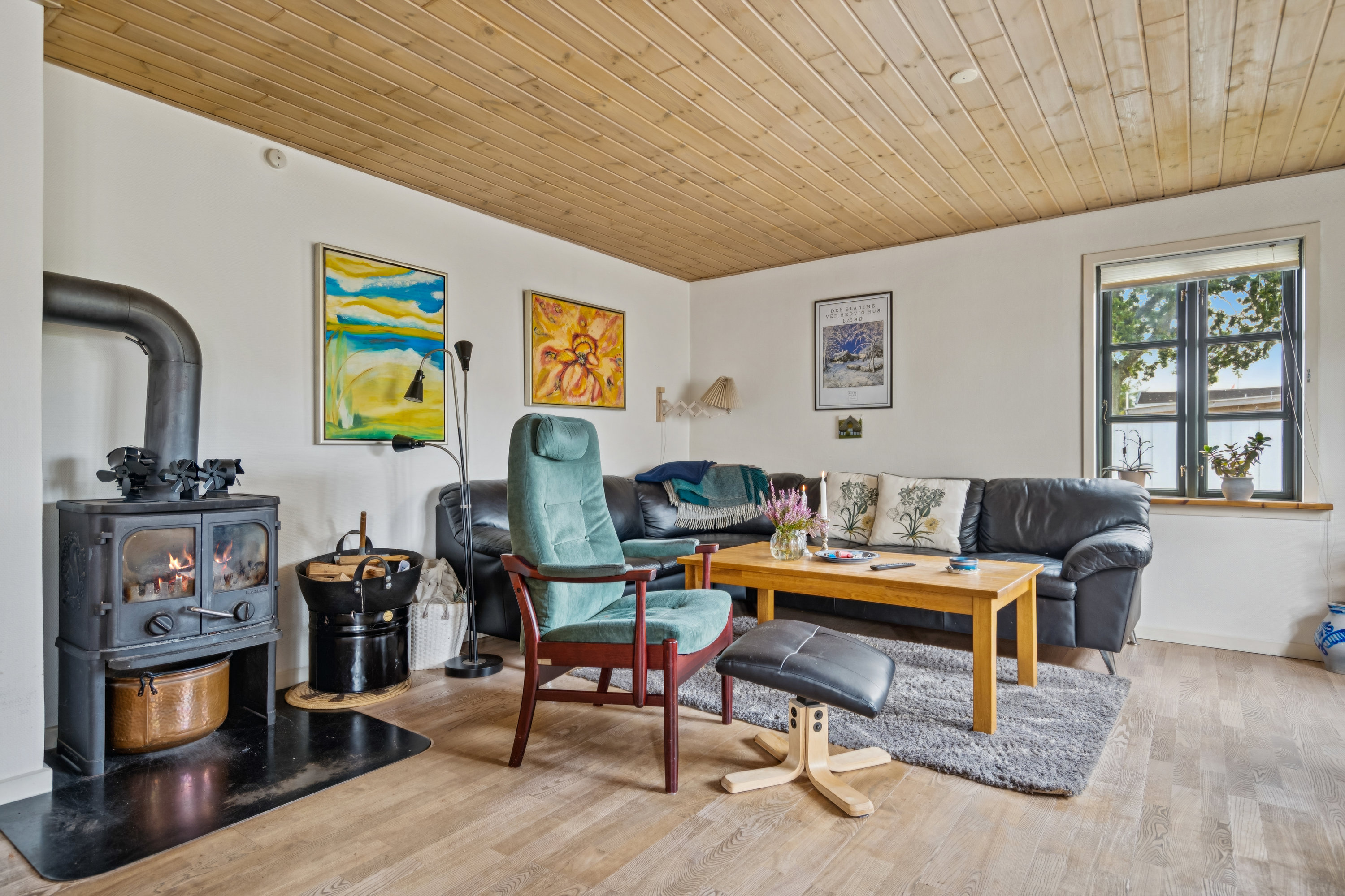 Fremhævet stue billede i fuldskærmstilstand. Billede af Ternevej 2, Østerby Havn, 9940 Læsø