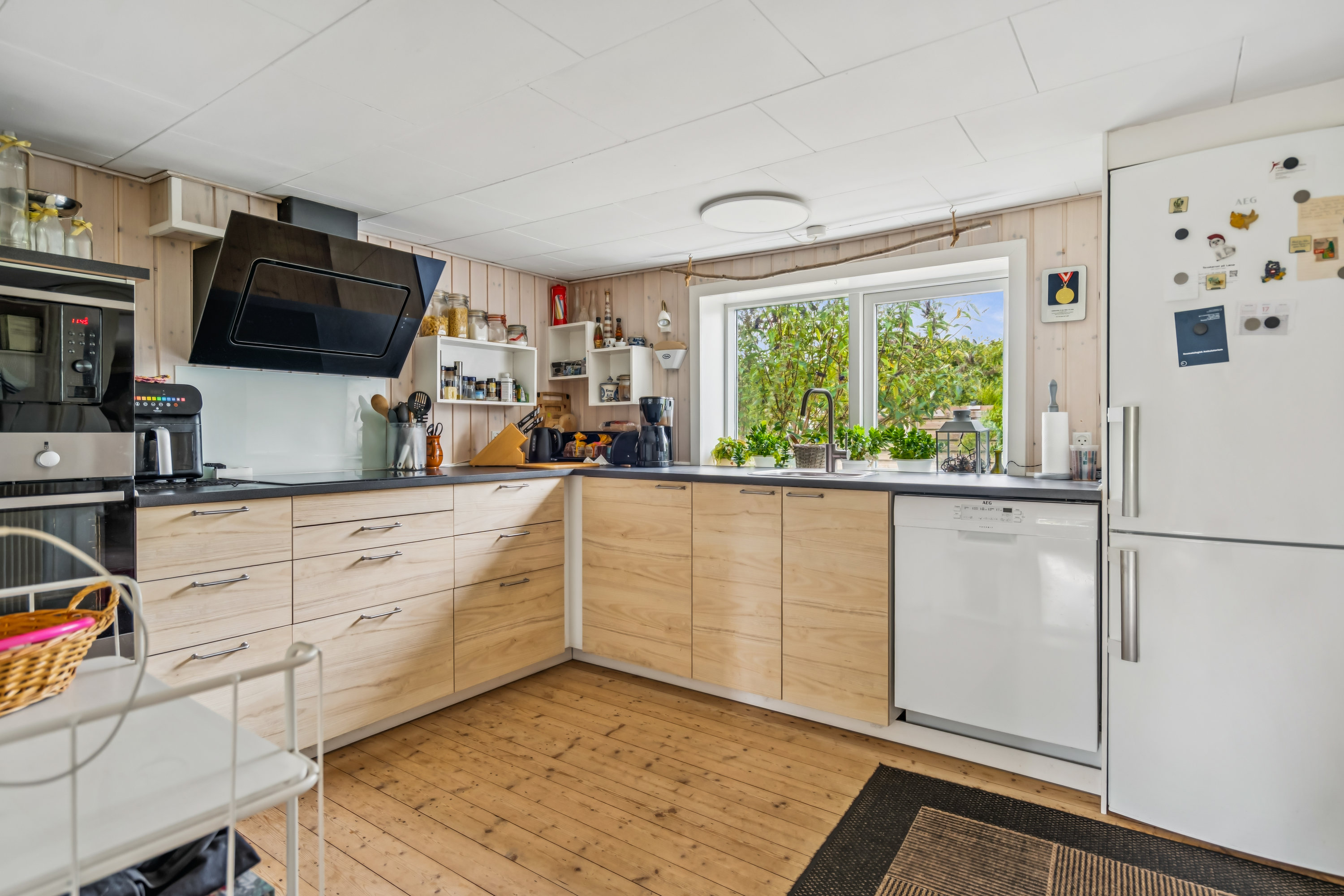 Fremhævet køkken billede i fuldskærmstilstand. Billede af Vesterø Havnegade 80, Vesterø Havn, 9940 Læsø