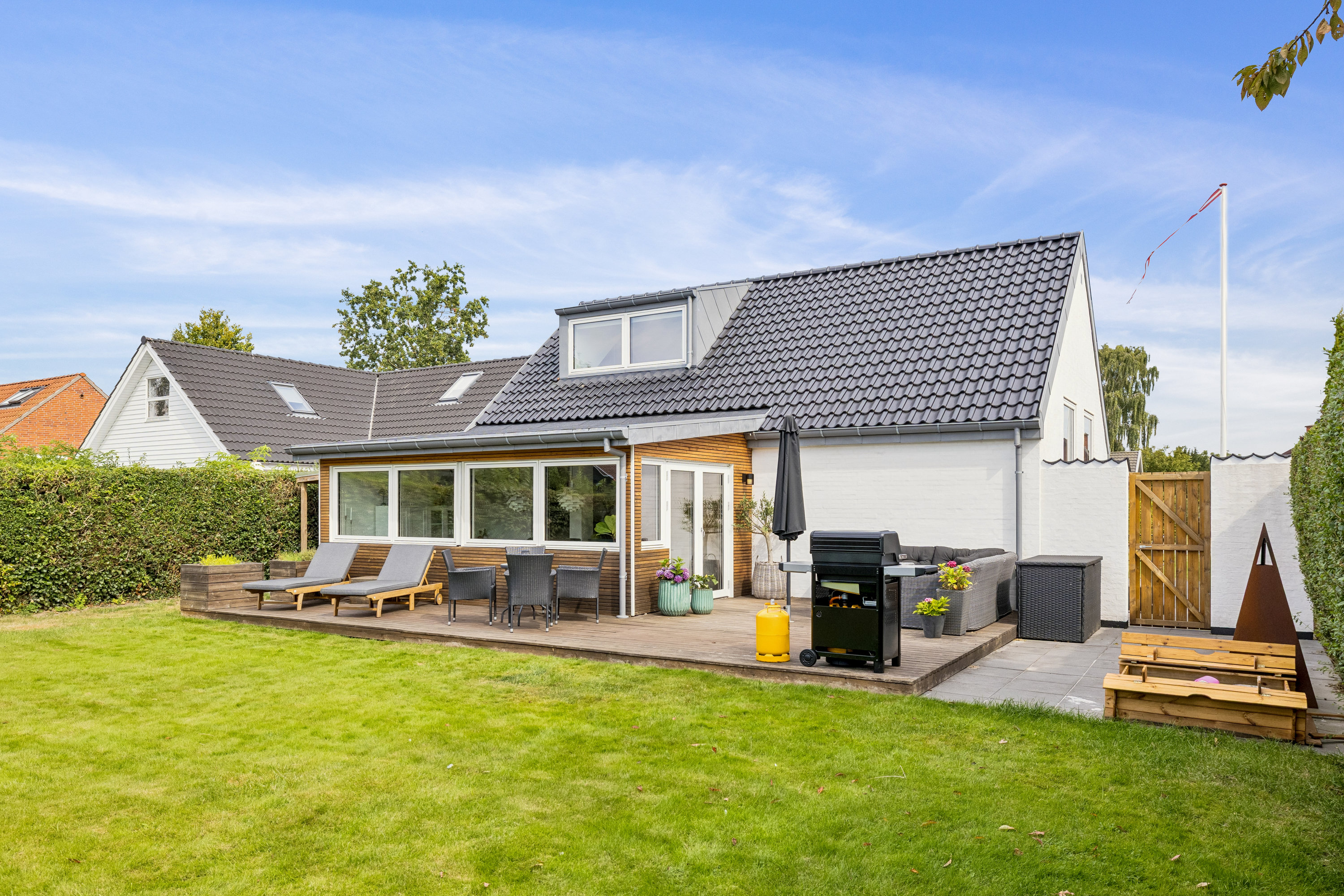 Fremhævet ejendom 1 billede i fuldskærmstilstand. Billede af Roers Allé 26, Tarup, 5210 Odense NV