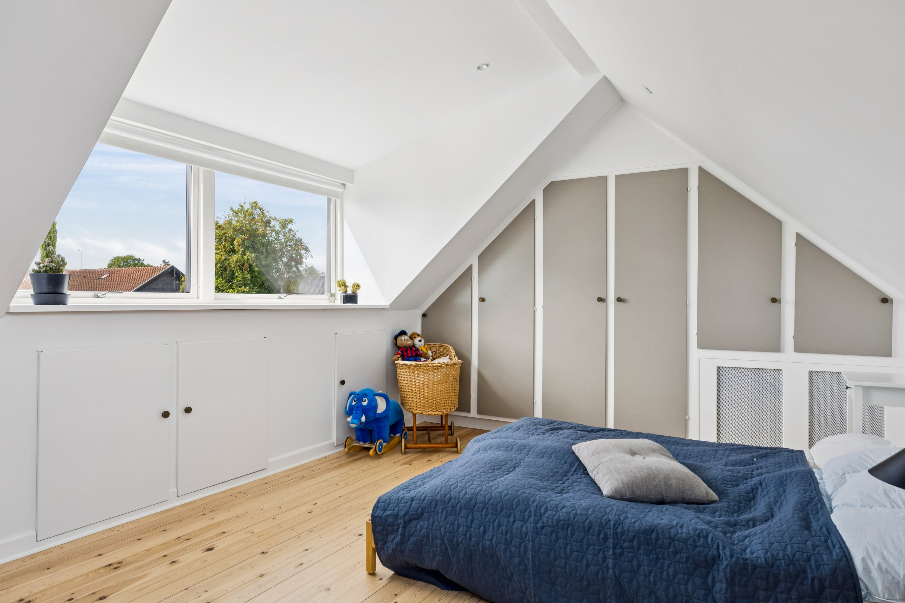 Fremhævet værelse billede i fuldskærmstilstand. Billede af Roers Allé 26, Tarup, 5210 Odense NV