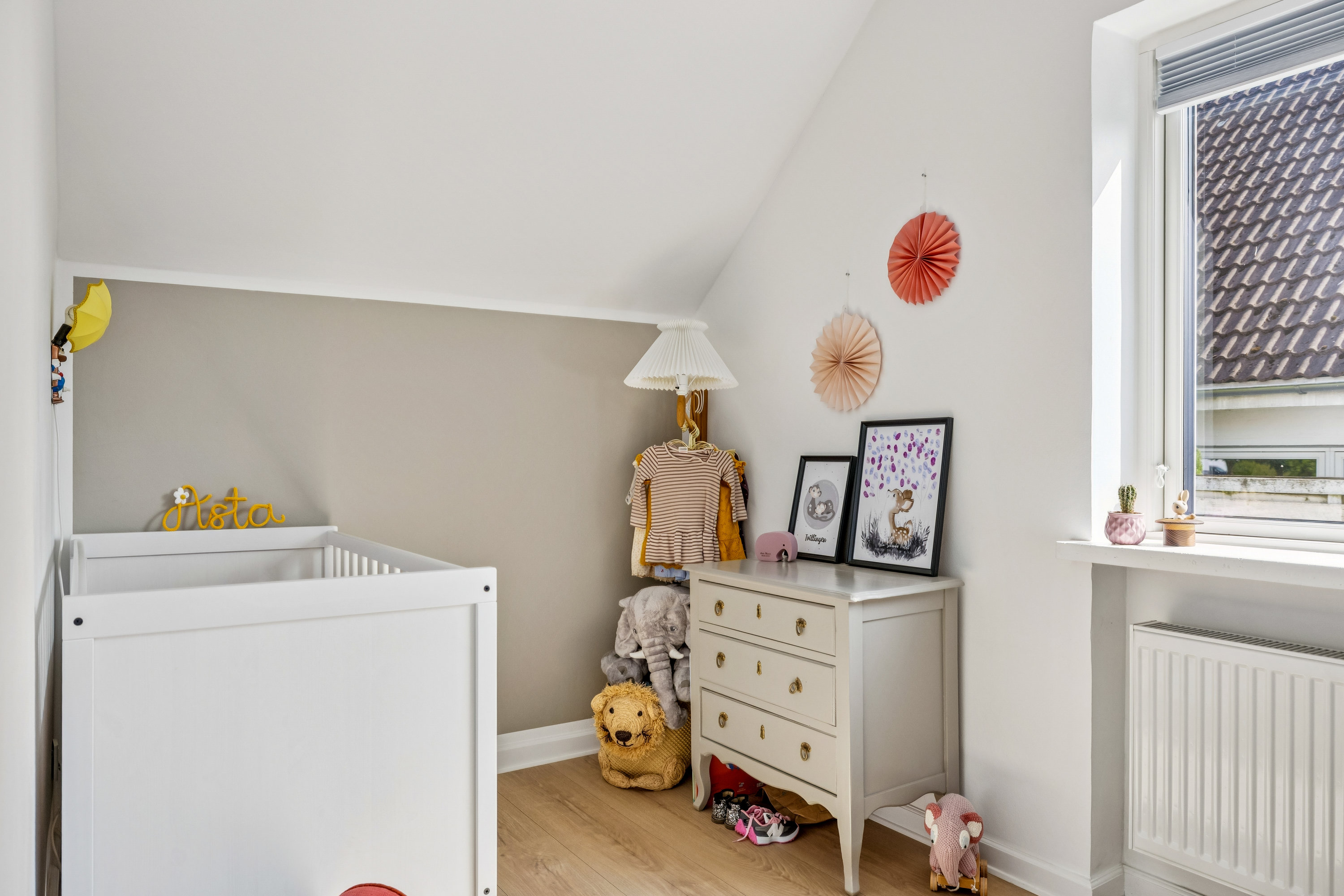 Fremhævet værelse billede i fuldskærmstilstand. Billede af Roers Allé 26, Tarup, 5210 Odense NV