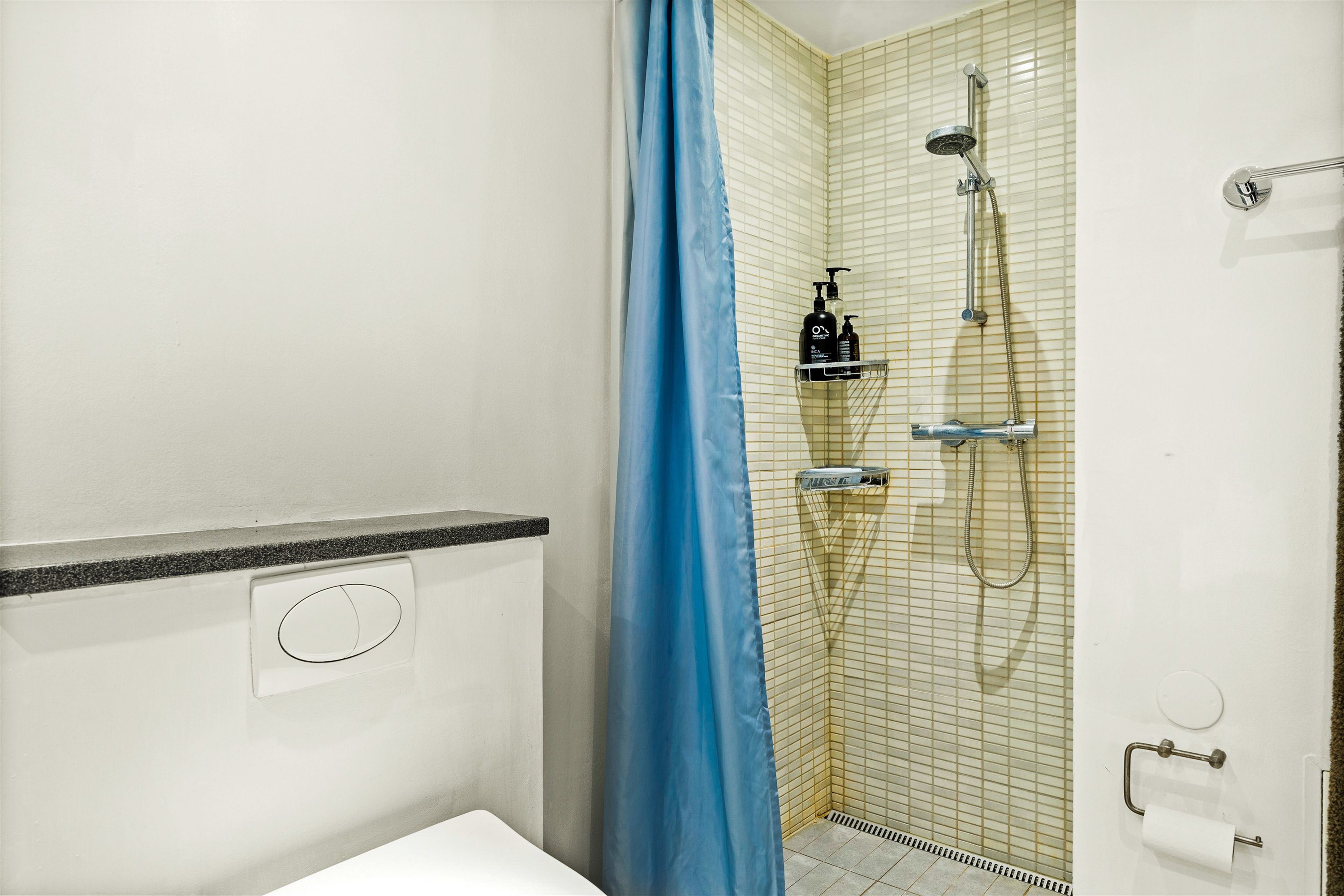 Fremhævet bad billede i fuldskærmstilstand. Billede af Murergade 7, 4. mf., 3000 Helsingør