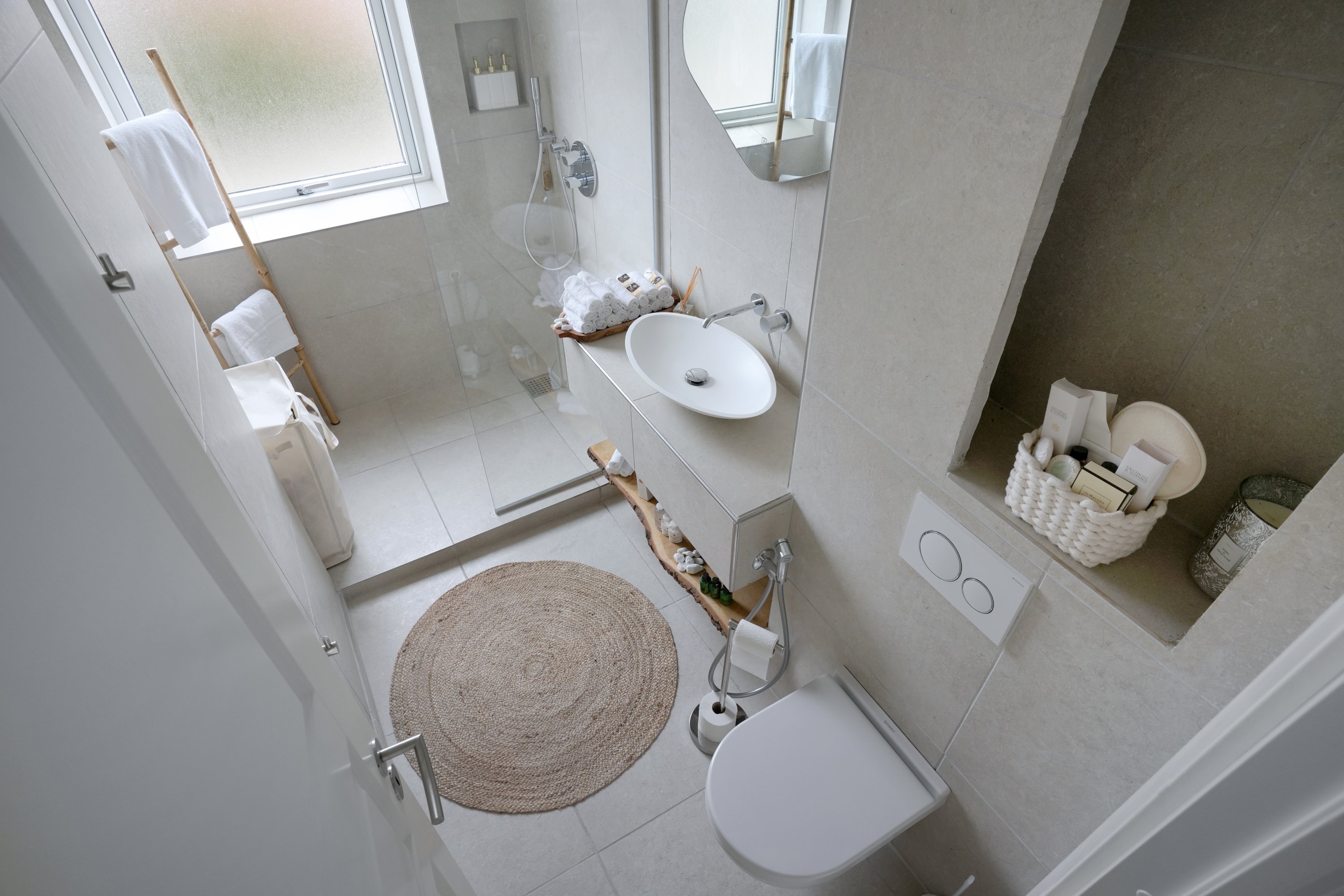 Fremhævet badeværelse billede i fuldskærmstilstand. Billede af Listedvej 96, 1. th., 2770 Kastrup