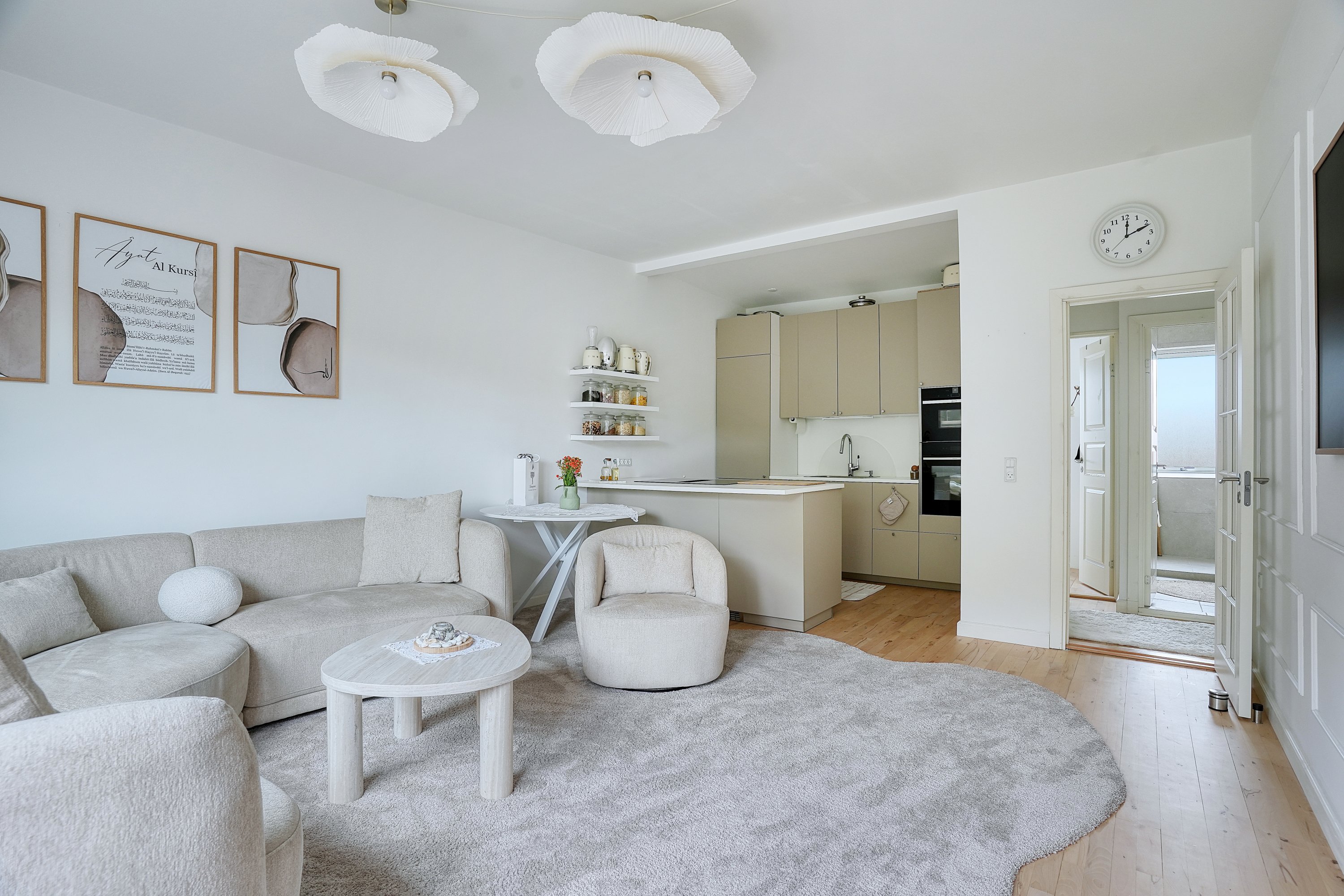 Fremhævet stue billede i fuldskærmstilstand. Billede af Listedvej 96, 1. th., 2770 Kastrup