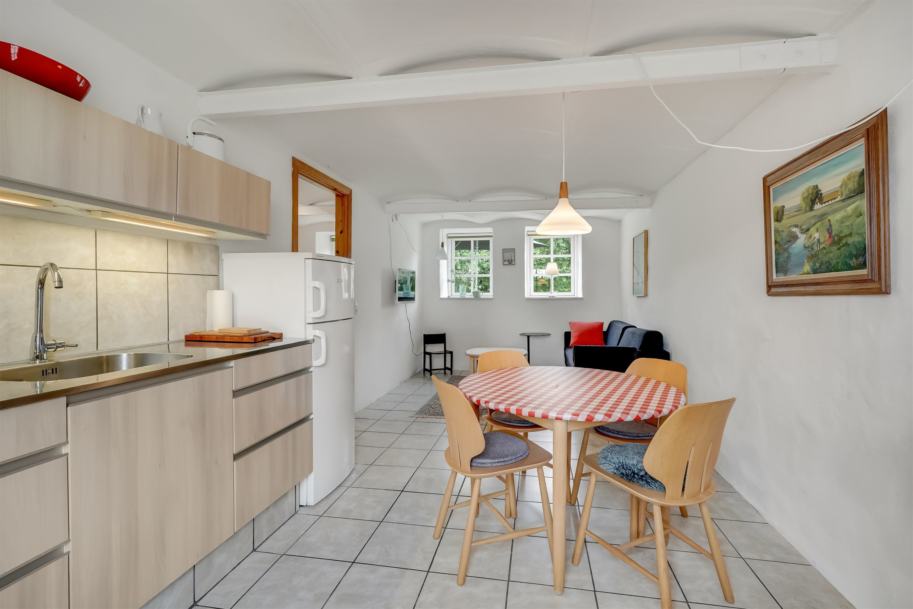 Fremhævet køkken billede i fuldskærmstilstand. Billede af Almstokvej 20, 6623 Vorbasse