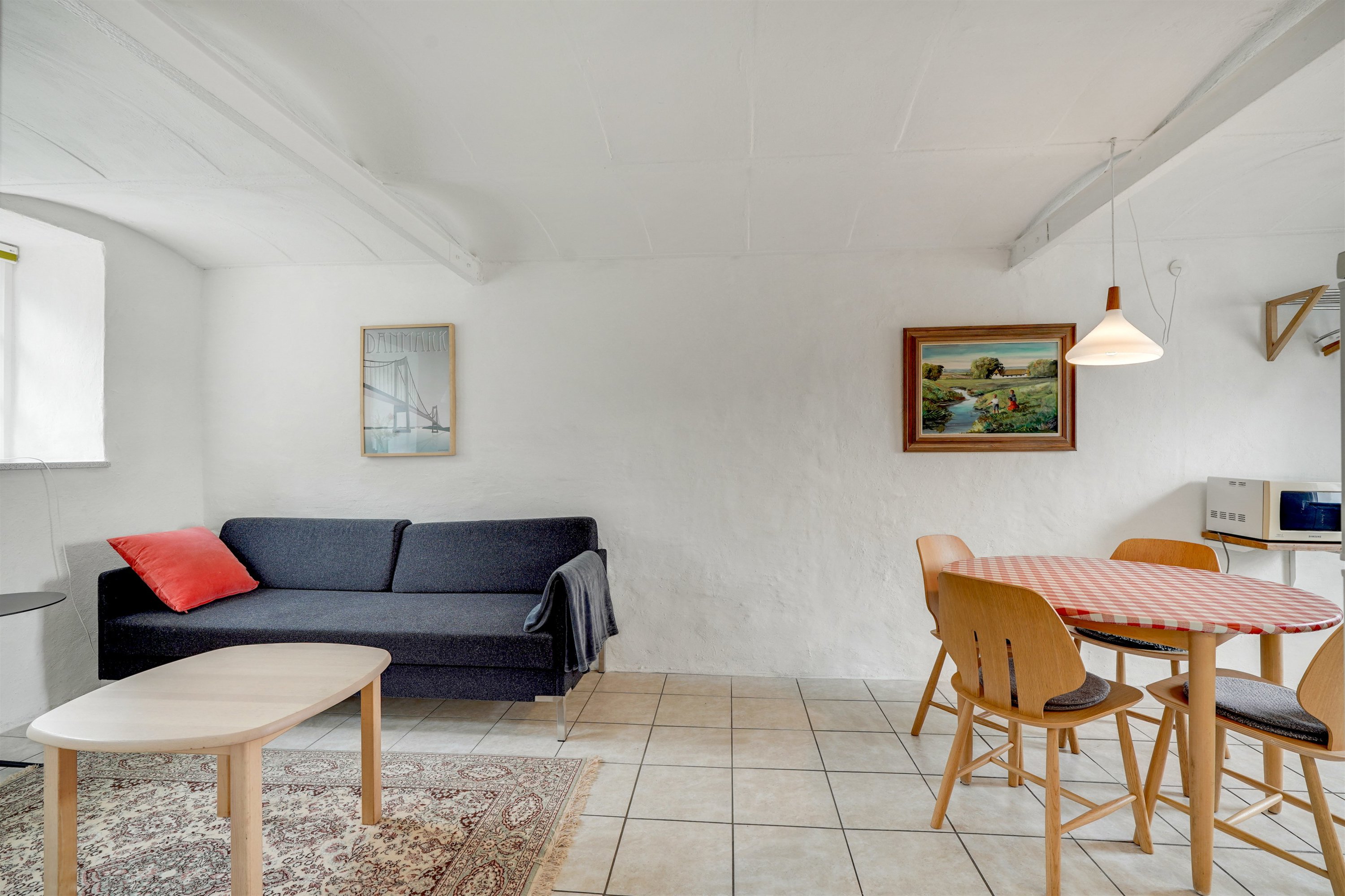 Fremhævet stue billede i fuldskærmstilstand. Billede af Almstokvej 20, 6623 Vorbasse