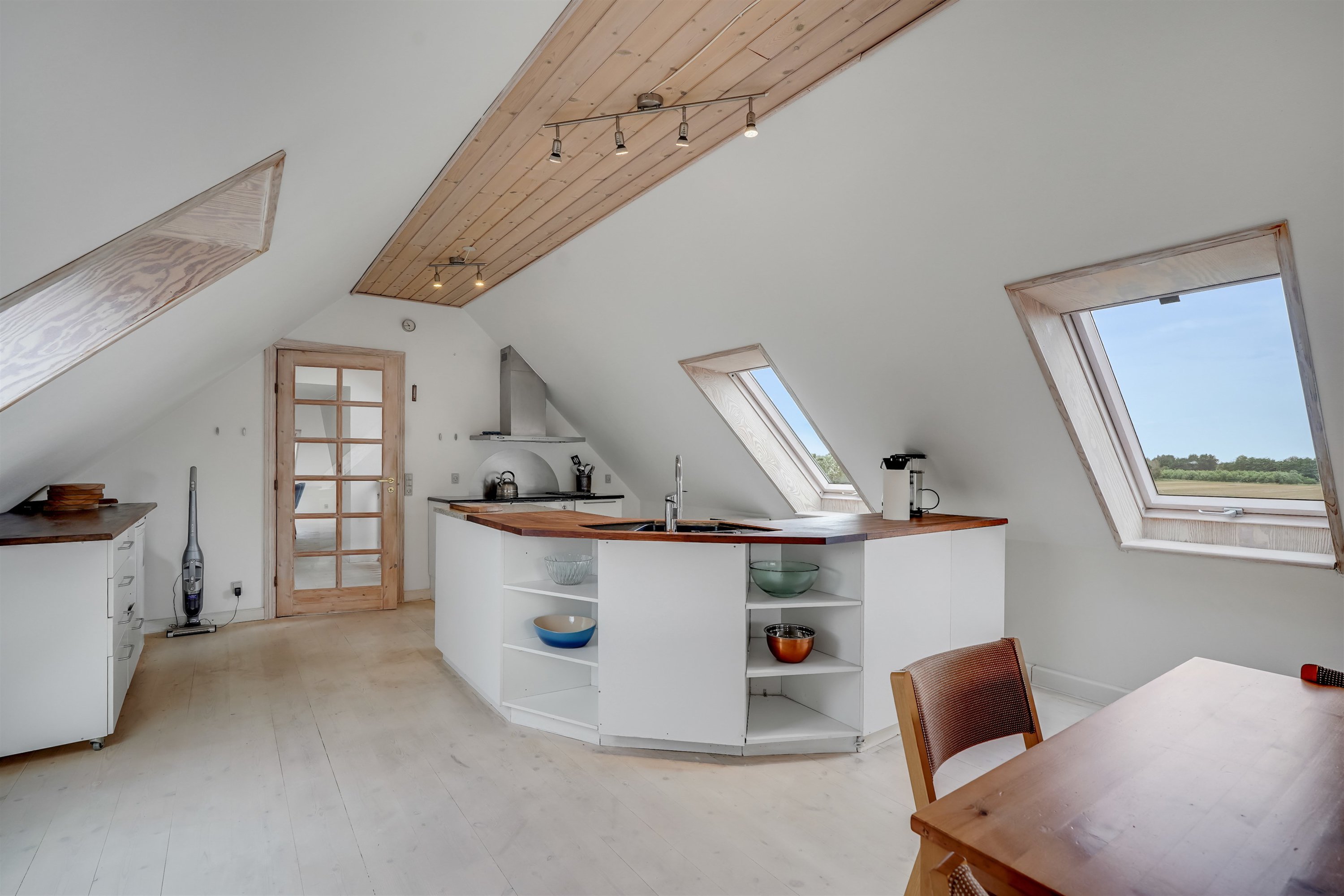 Fremhævet alrum billede i fuldskærmstilstand. Billede af Almstokvej 20, 6623 Vorbasse