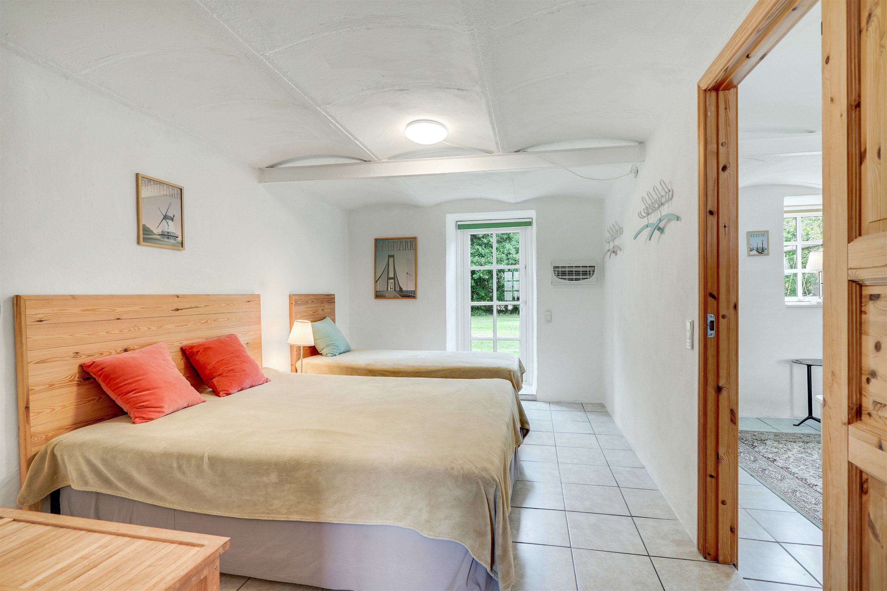 Fremhævet soveværelse billede i fuldskærmstilstand. Billede af Almstokvej 20, 6623 Vorbasse