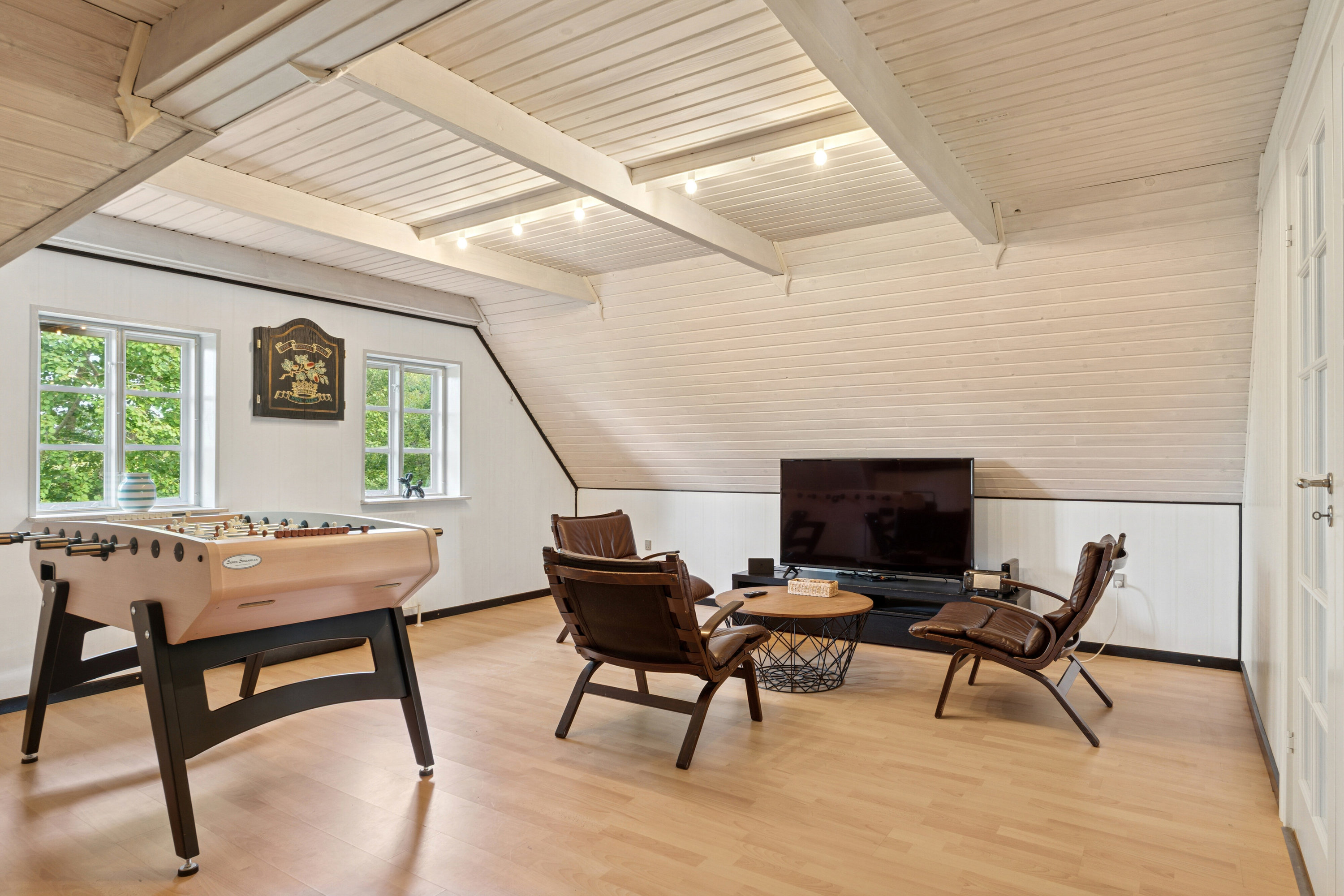 Fremhævet stue billede i fuldskærmstilstand. Billede af Egtvedvej 116, Bølling, 6040 Egtved