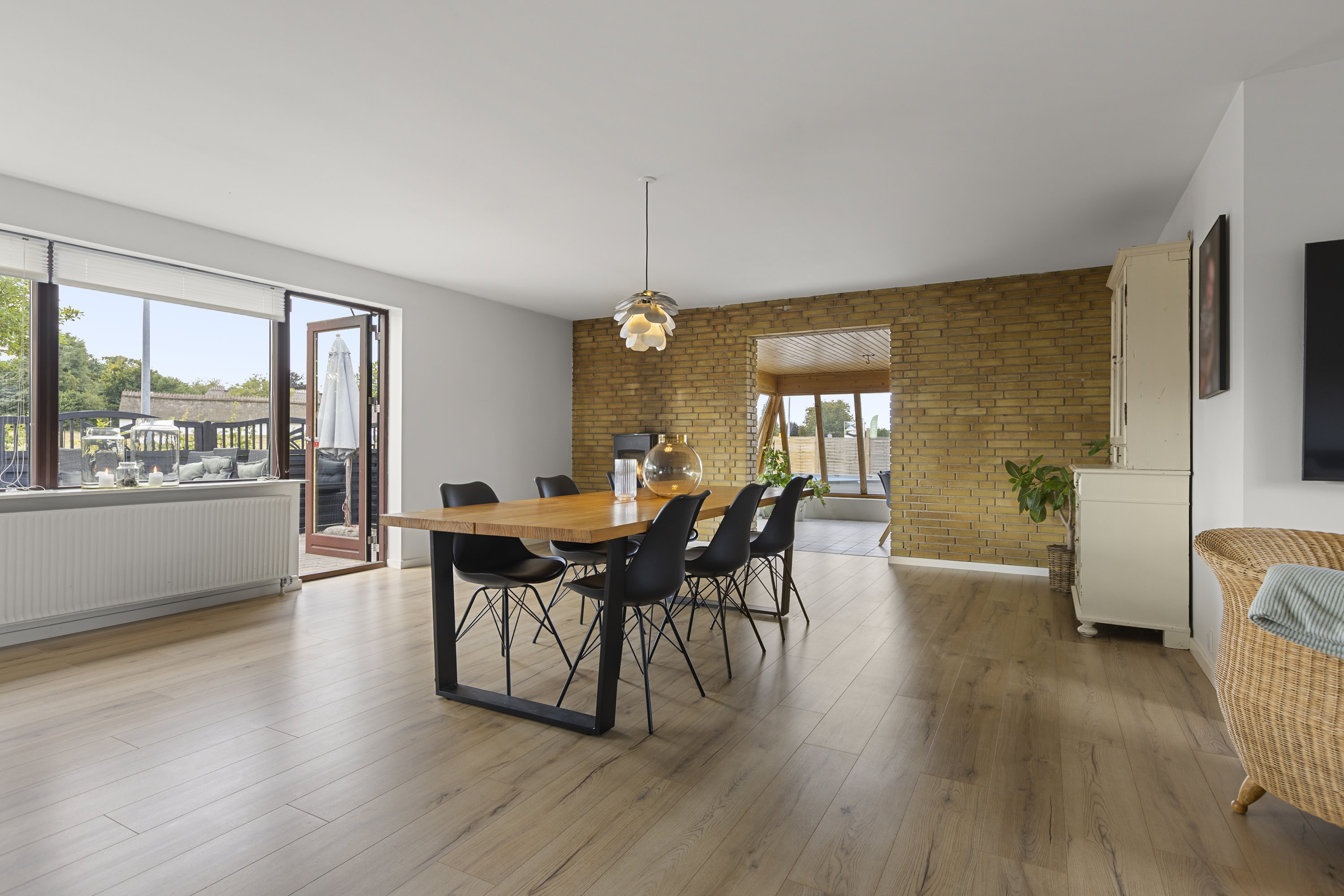 Fremhævet stue billede i fuldskærmstilstand. Billede af Elmevej 24, 4171 Glumsø