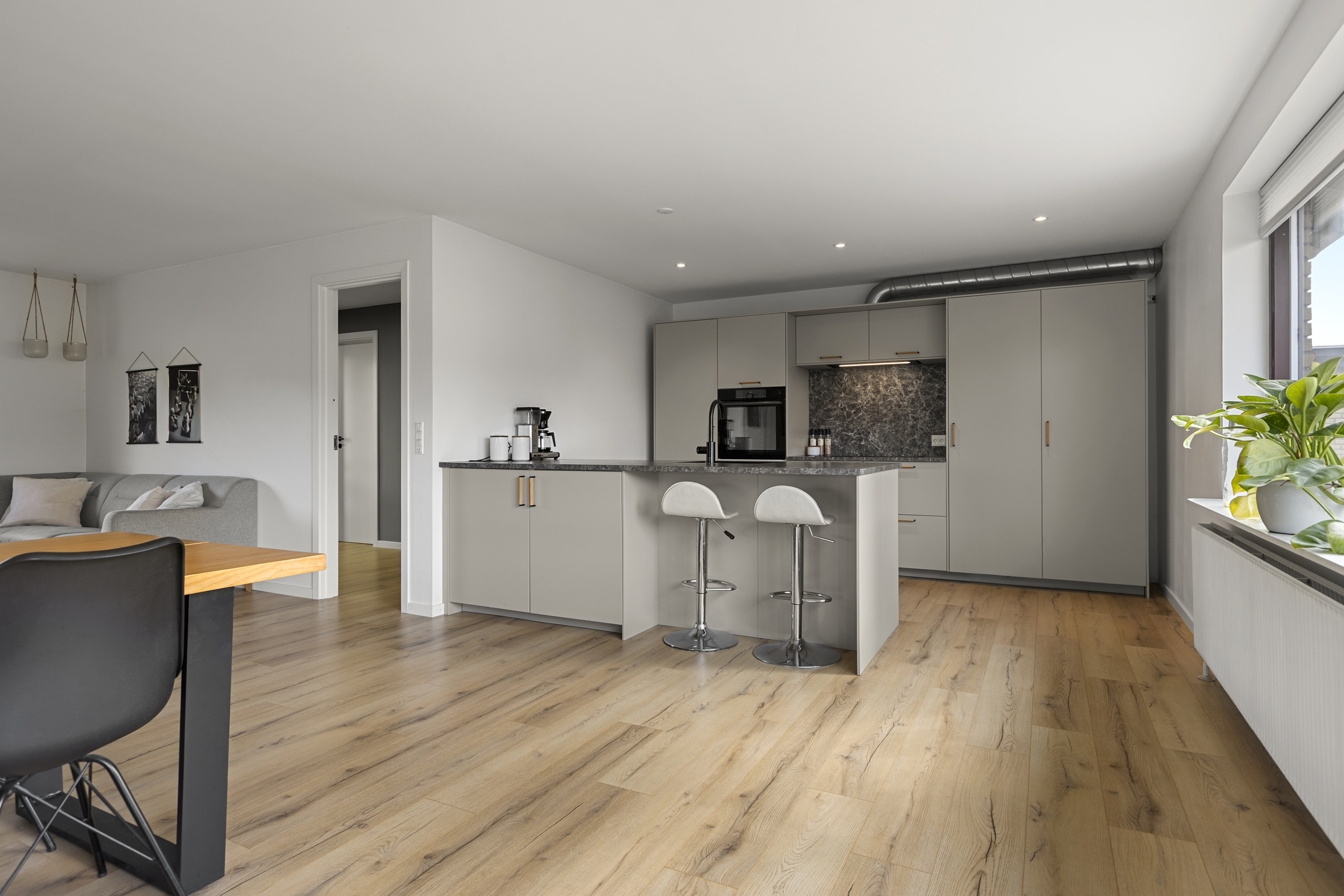 Fremhævet køkken billede i fuldskærmstilstand. Billede af Elmevej 24, 4171 Glumsø