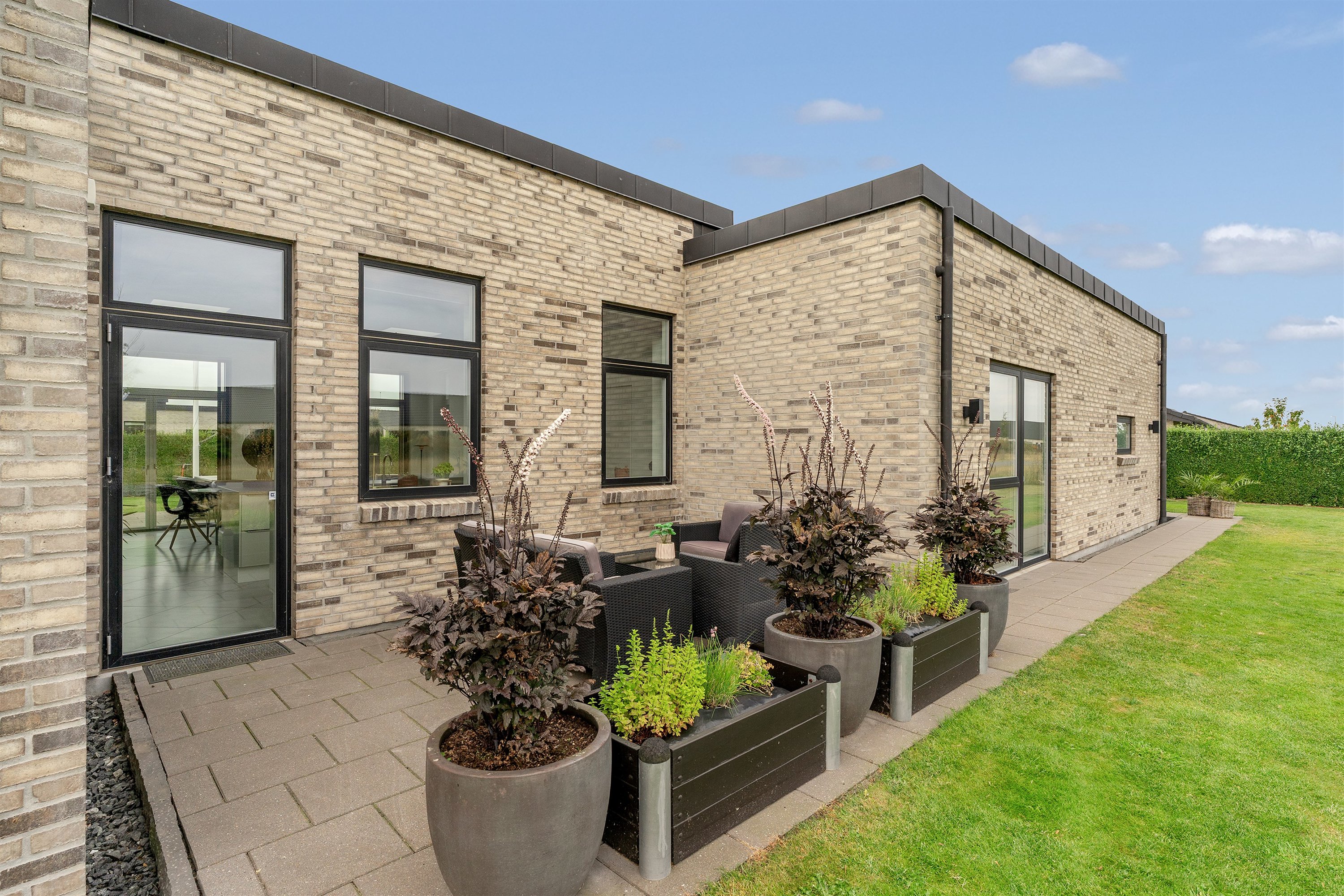 Fremhævet terrasse billede i fuldskærmstilstand. Billede af Tusindbenet 7, 7190 Billund