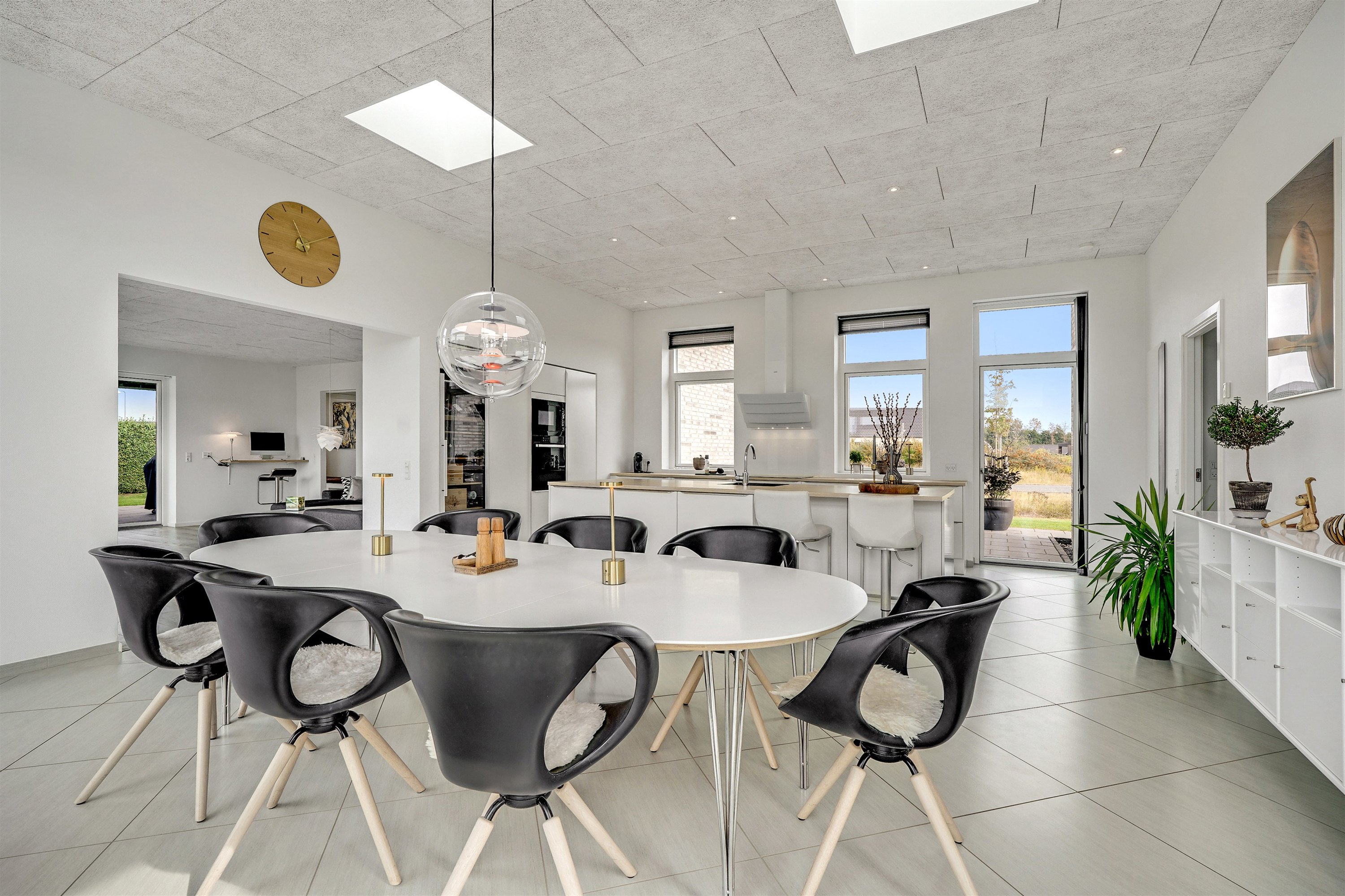 Fremhævet alrum billede i fuldskærmstilstand. Billede af Tusindbenet 7, 7190 Billund