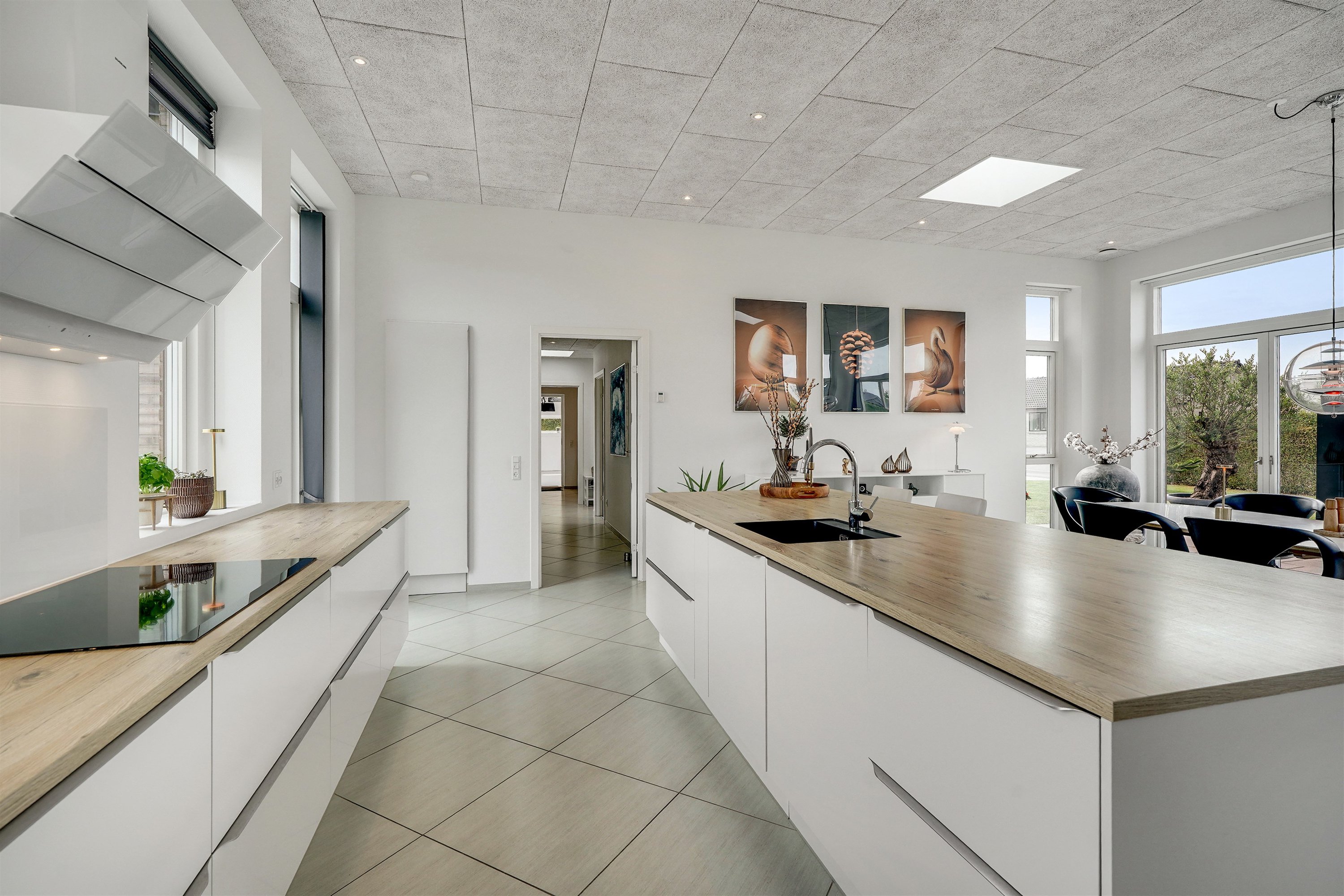 Fremhævet køkken billede i fuldskærmstilstand. Billede af Tusindbenet 7, 7190 Billund