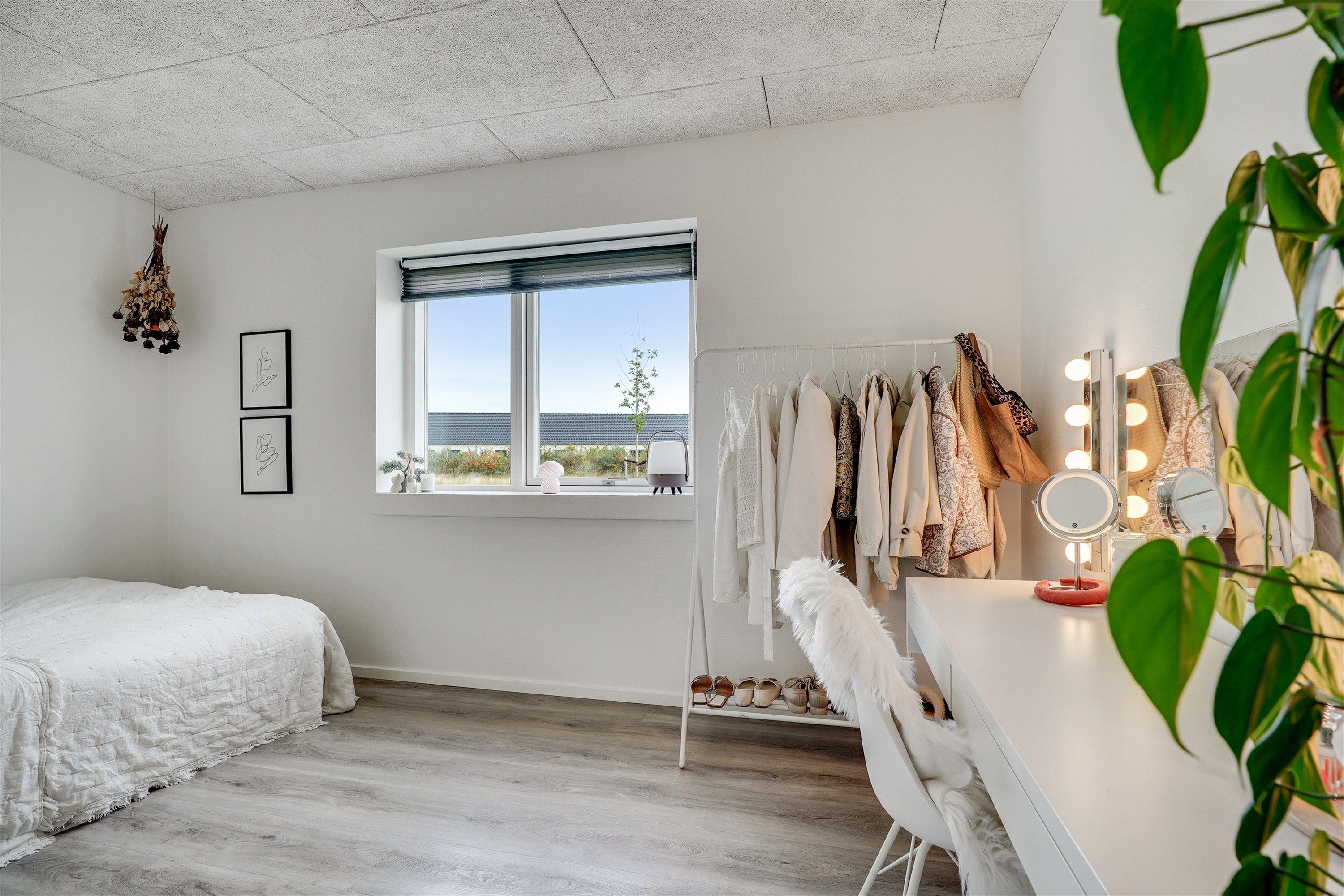 Fremhævet værelse billede i fuldskærmstilstand. Billede af Tusindbenet 7, 7190 Billund