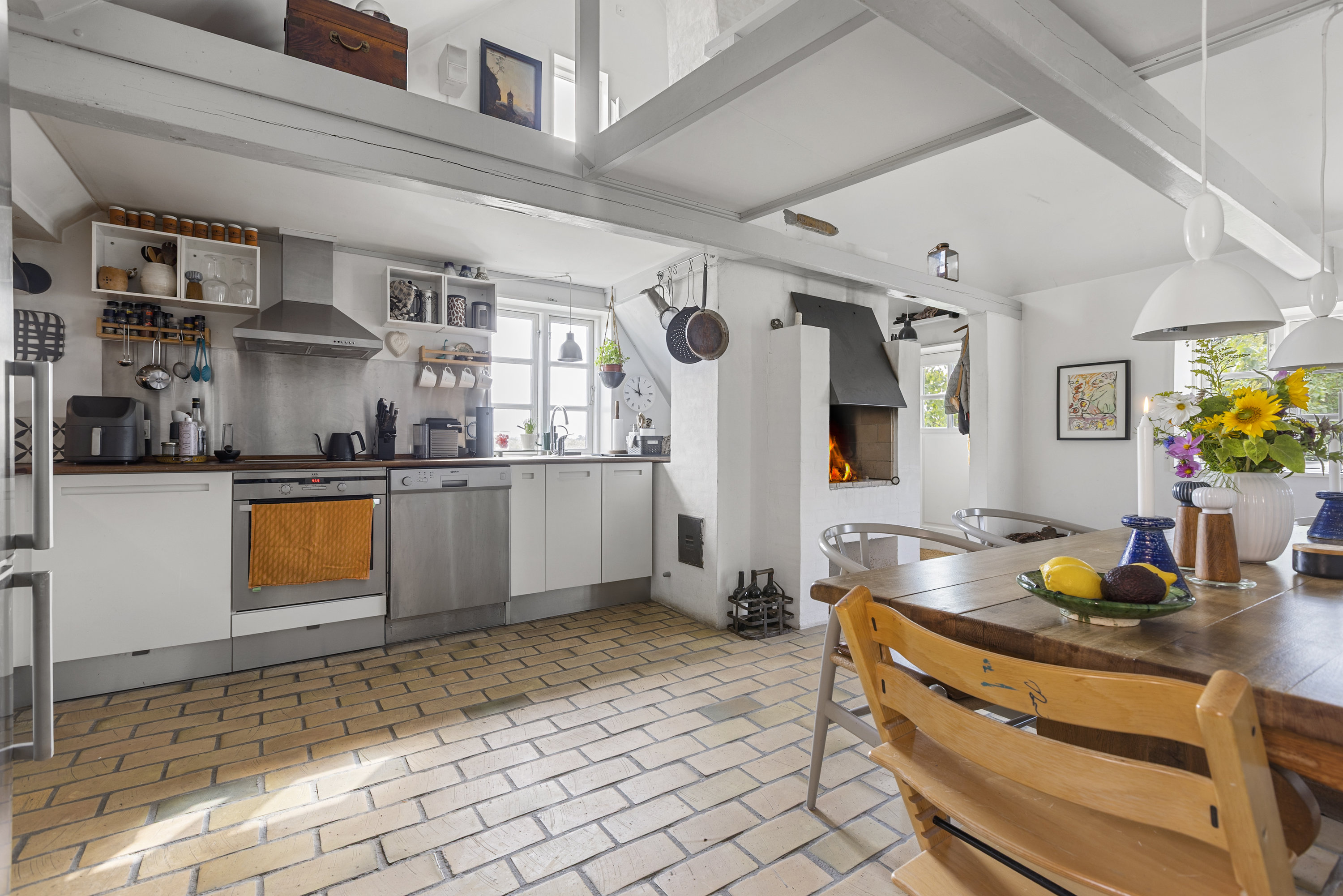 Fremhævet køkken billede i fuldskærmstilstand. Billede af Egholmvej 19, 4244 Agersø