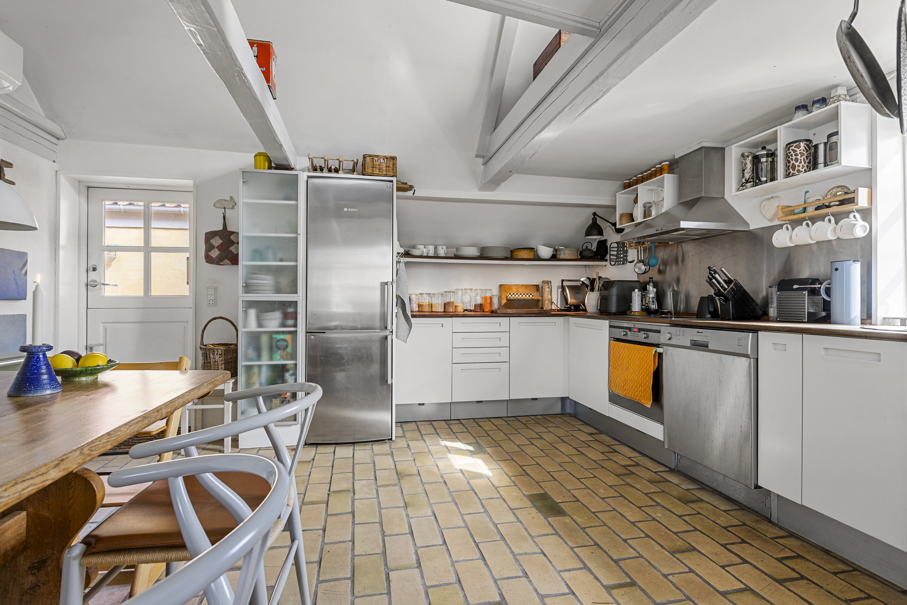 Fremhævet køkken billede i fuldskærmstilstand. Billede af Egholmvej 19, 4244 Agersø