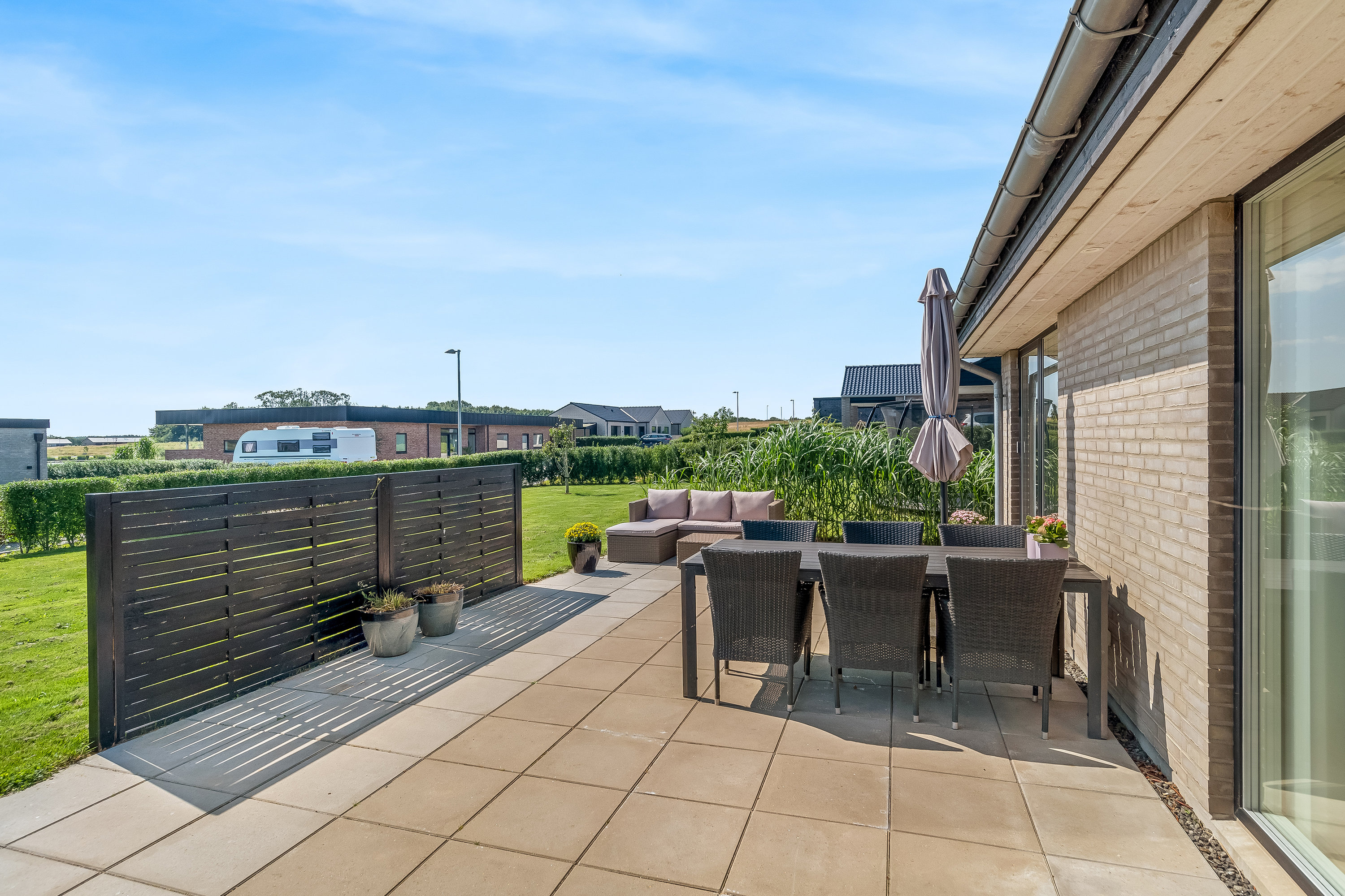 Fremhævet terrasse billede i fuldskærmstilstand. Billede af Furesøvej 18, 7500 Holstebro