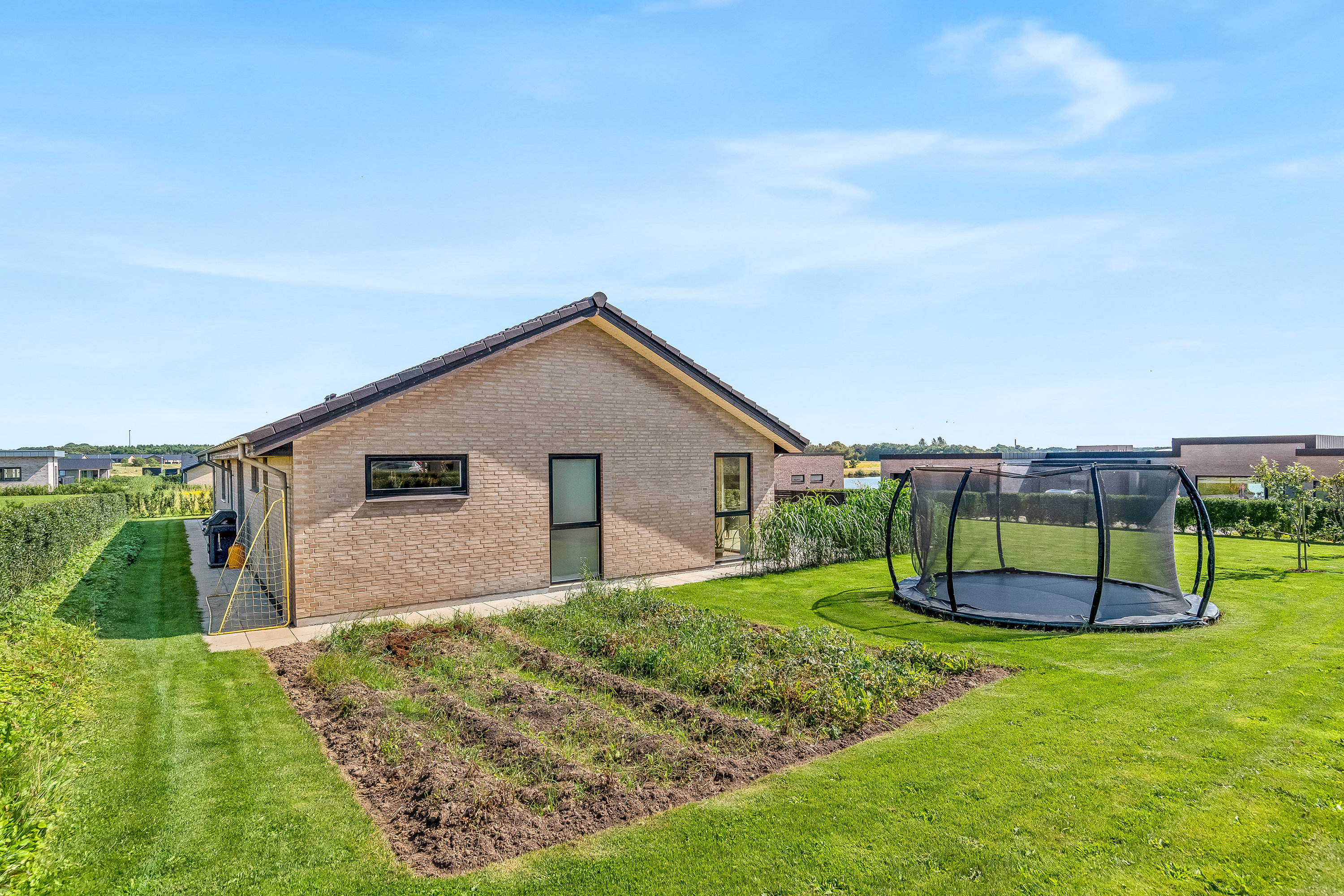 Fremhævet ejendommen billede i fuldskærmstilstand. Billede af Furesøvej 18, 7500 Holstebro