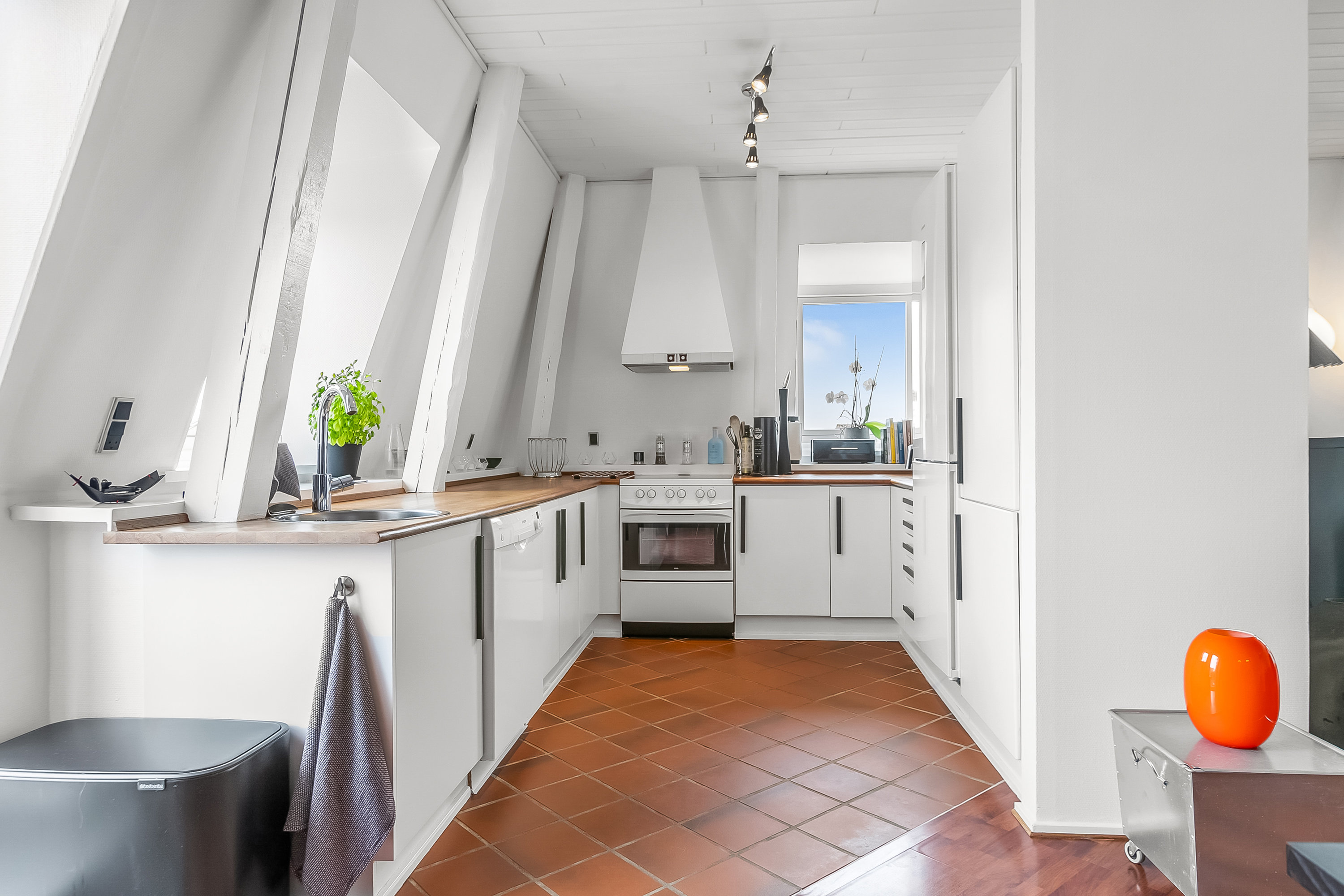 Fremhævet køkken billede i fuldskærmstilstand. Billede af Dalbygade 44, 1. th., 6000 Kolding