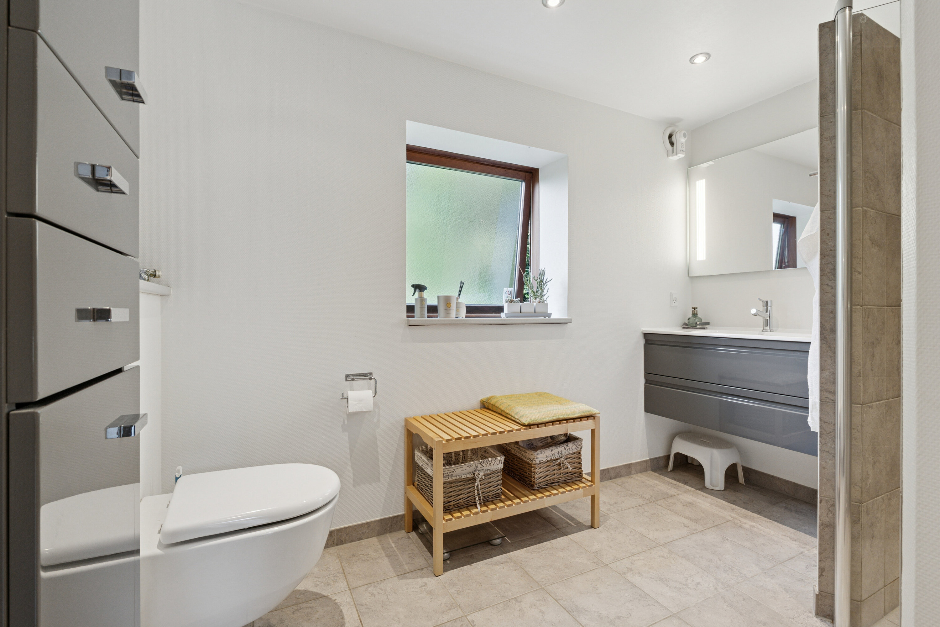 Fremhævet badeværelse billede i fuldskærmstilstand. Billede af Spjarupvej 6, 6040 Egtved