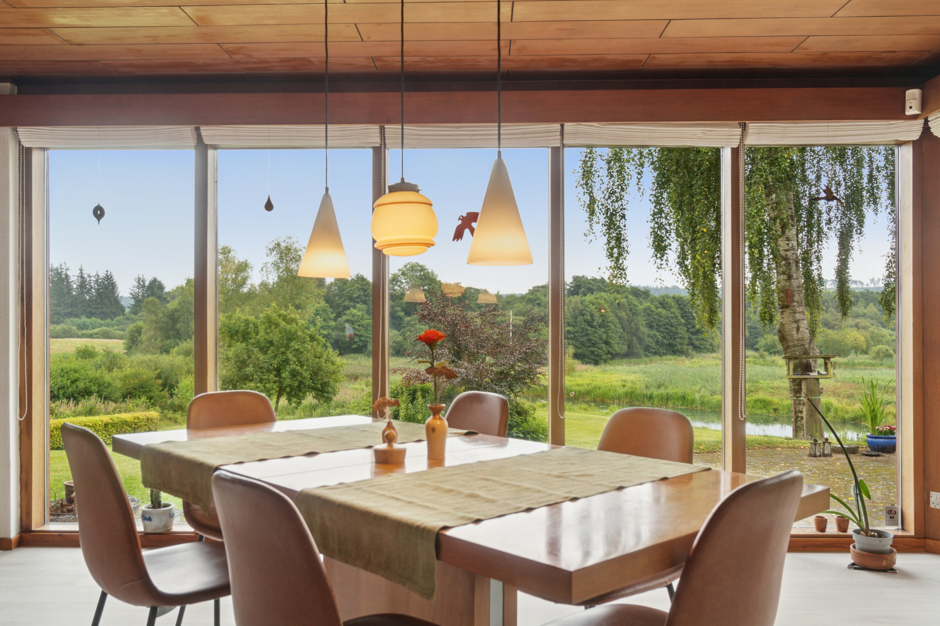 Fremhævet spisestue billede i fuldskærmstilstand. Billede af Spjarupvej 6, 6040 Egtved