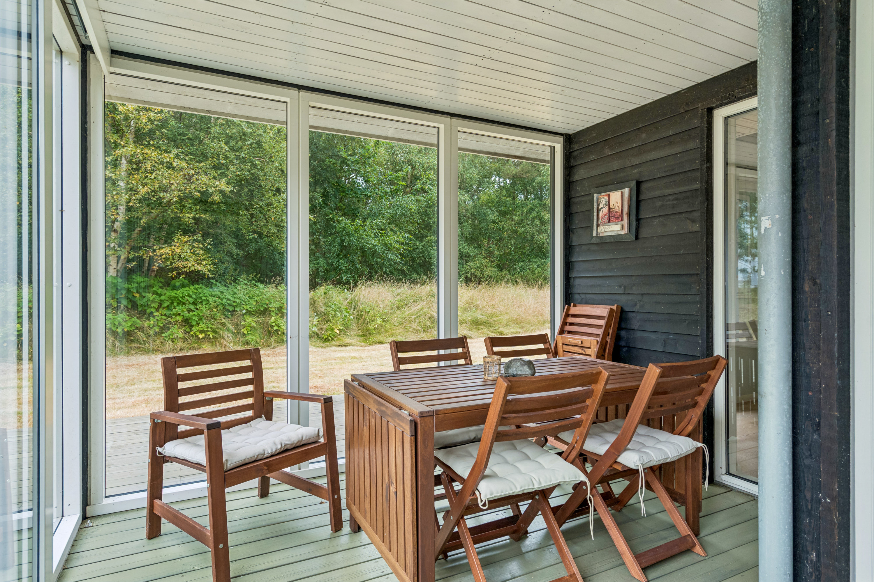 Fremhævet udestue billede i fuldskærmstilstand. Billede af Lindholmvej 10, Østerby, 9940 Læsø