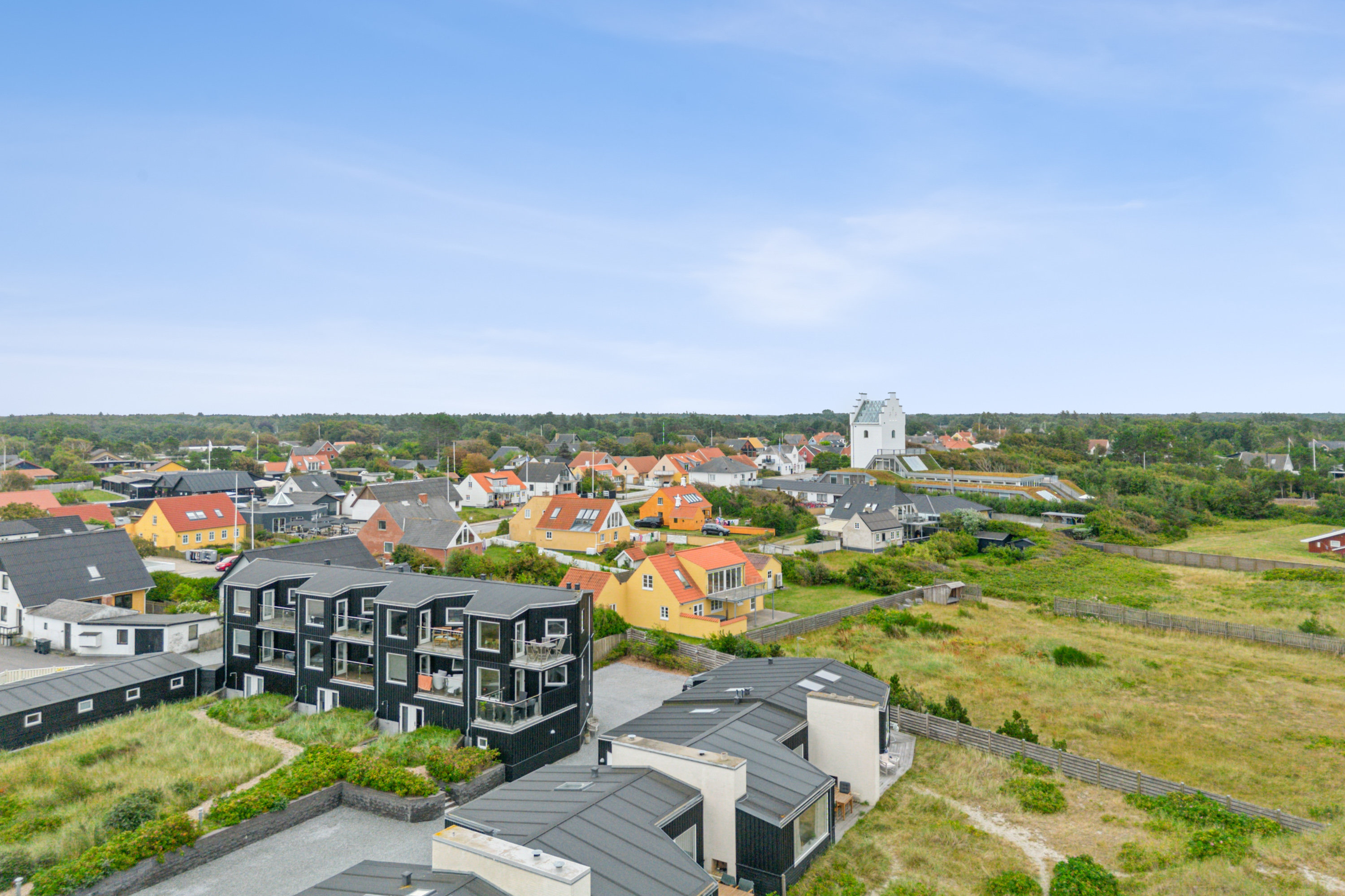 Miniaturebillede 2: luftfoto. Billede af Strandkanten 3, Vesterø Havn, 9940 Læsø