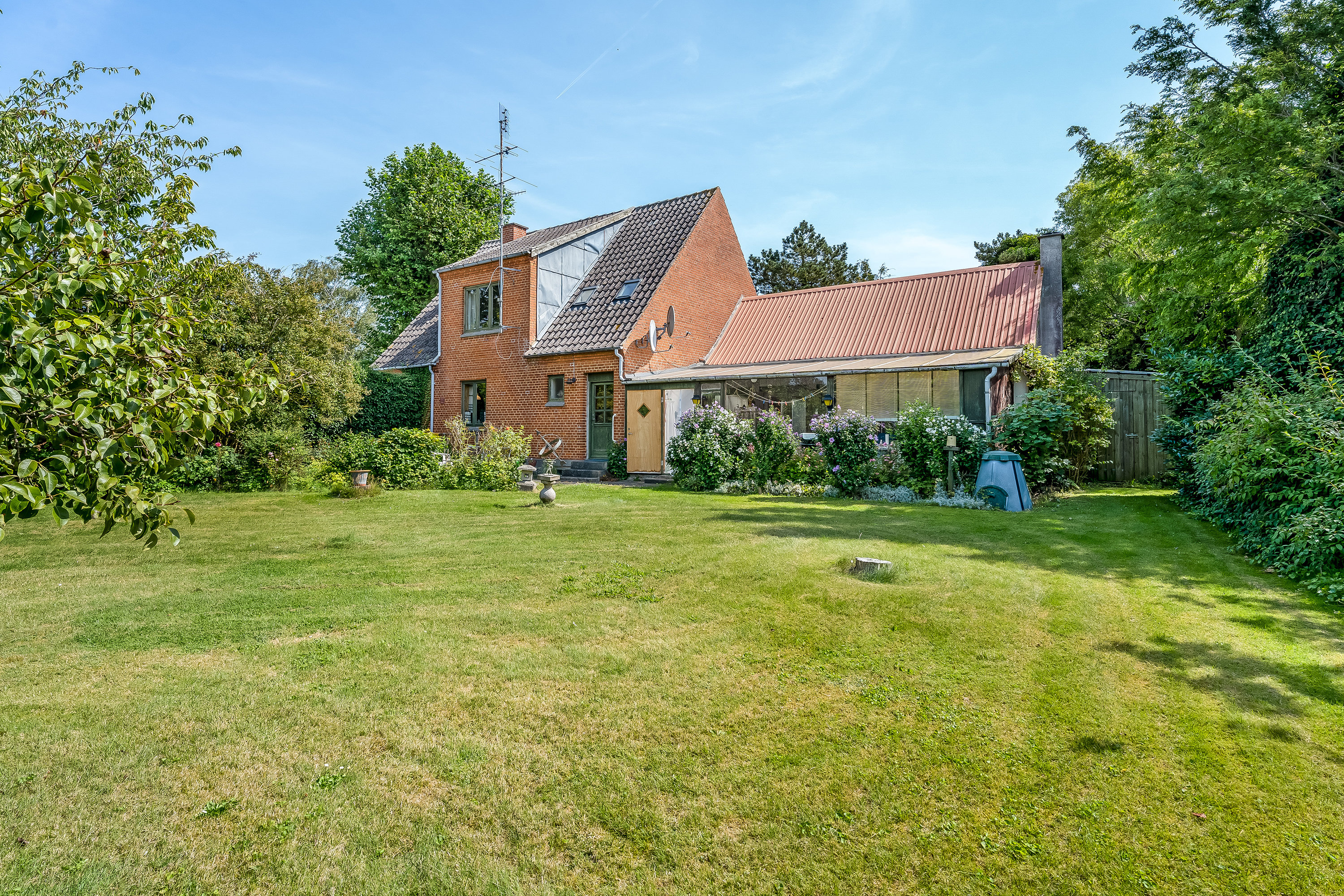 Fremhævet  billede i fuldskærmstilstand. Billede af Vestenskovvej 3, 4900 Nakskov