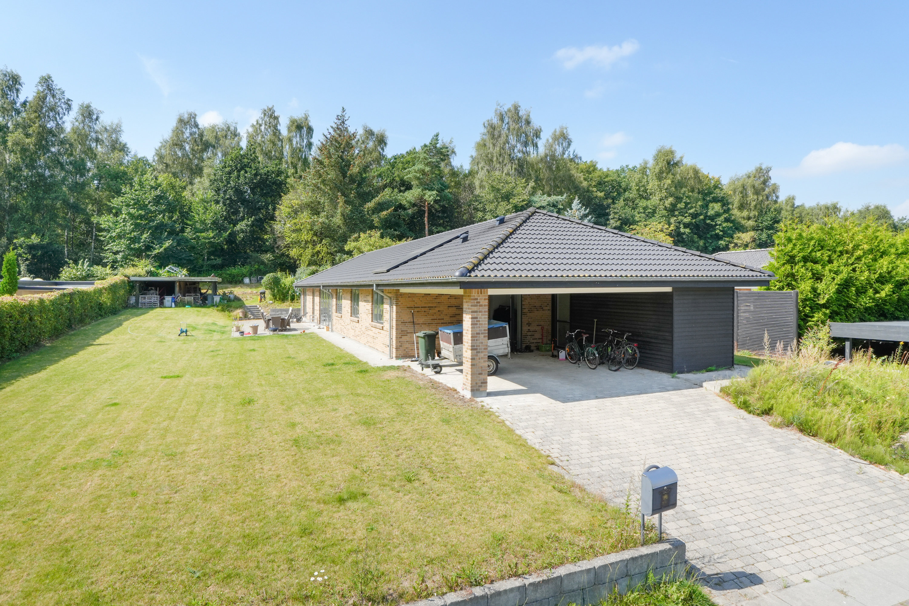 Fremhævet andet billede i fuldskærmstilstand. Billede af Solbrinken 50, 2750 Ballerup