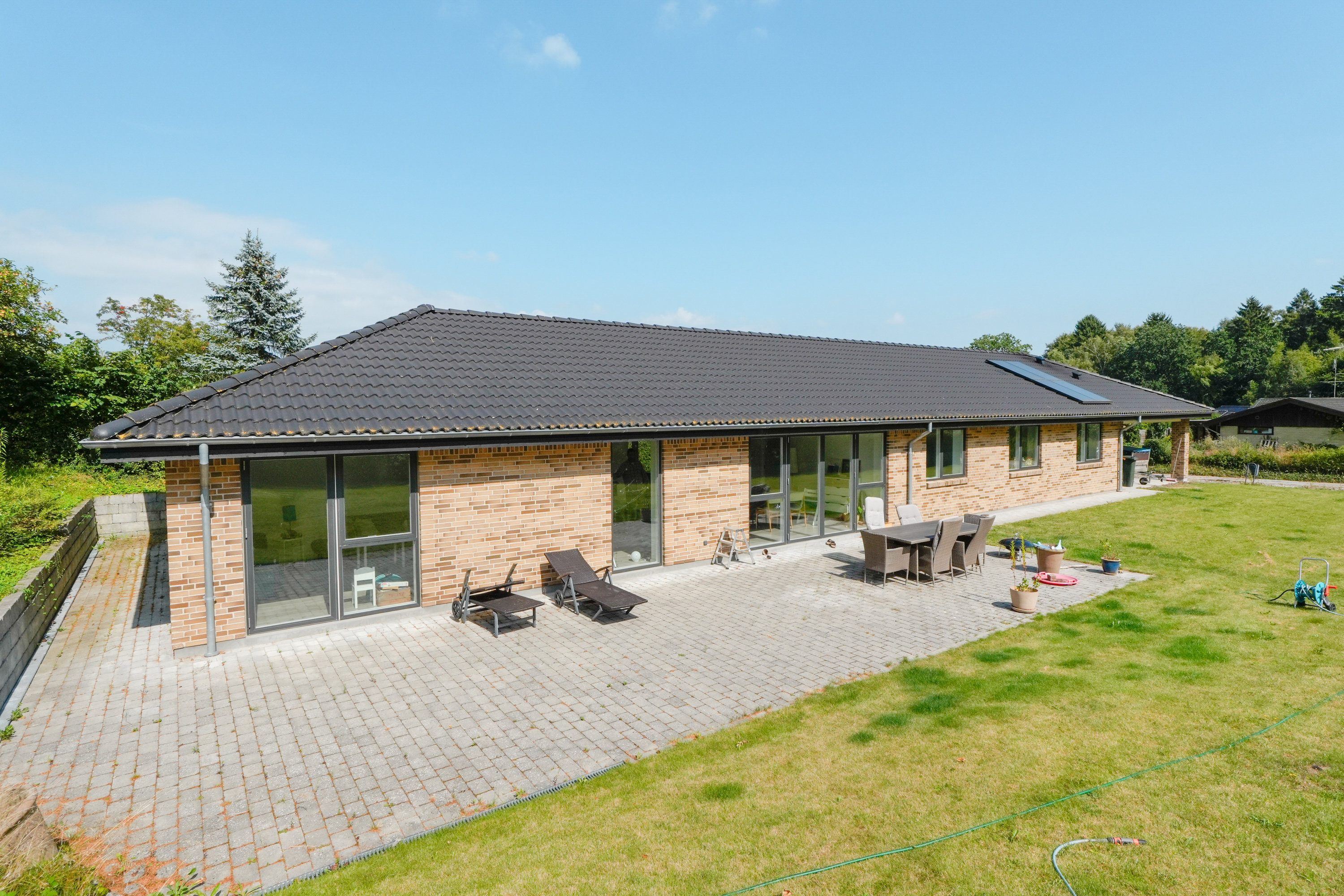 Fremhævet andet billede i fuldskærmstilstand. Billede af Solbrinken 50, 2750 Ballerup