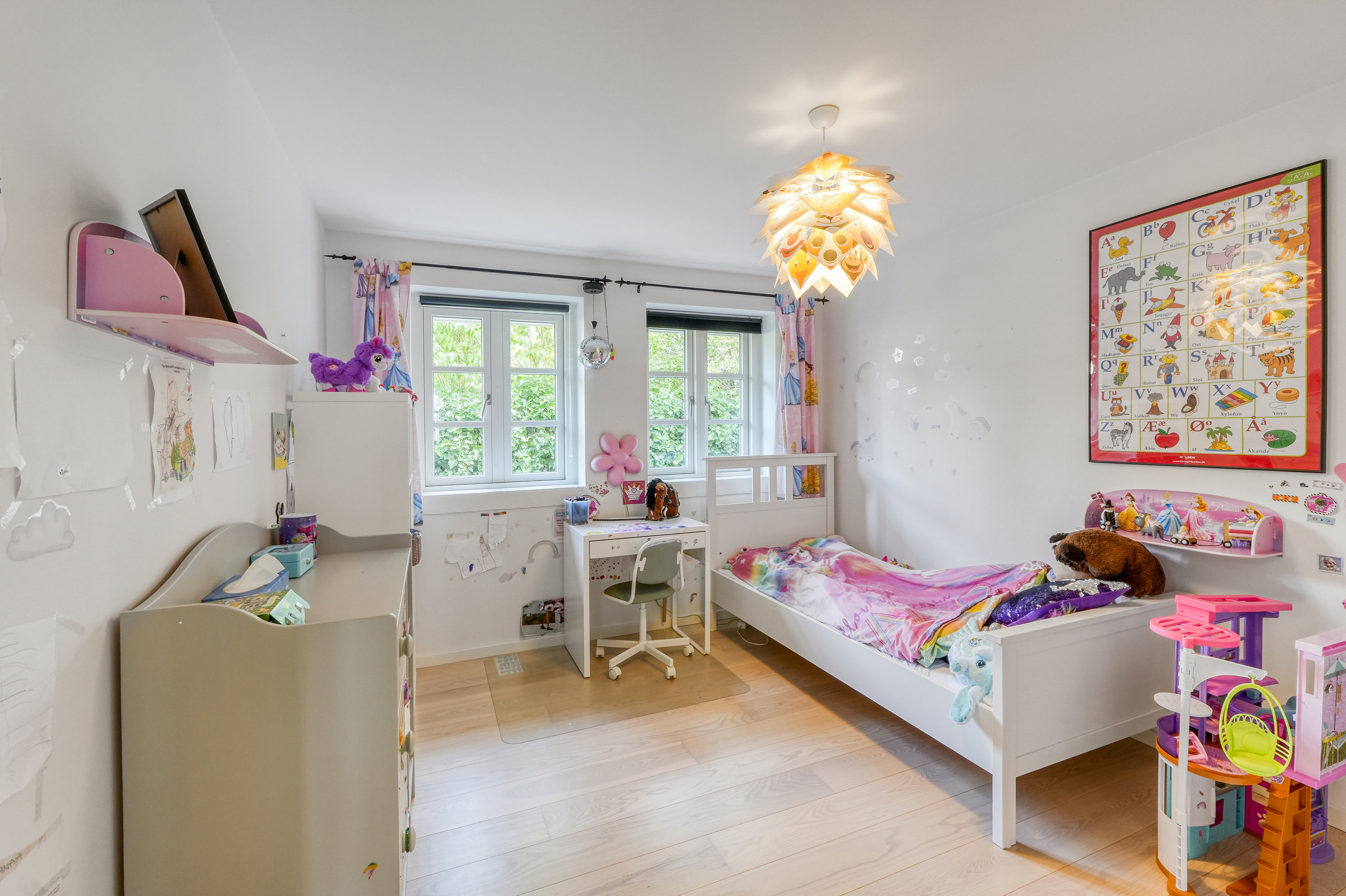 Fremhævet andet billede i fuldskærmstilstand. Billede af Pederstrupvej 61B, 2750 Ballerup