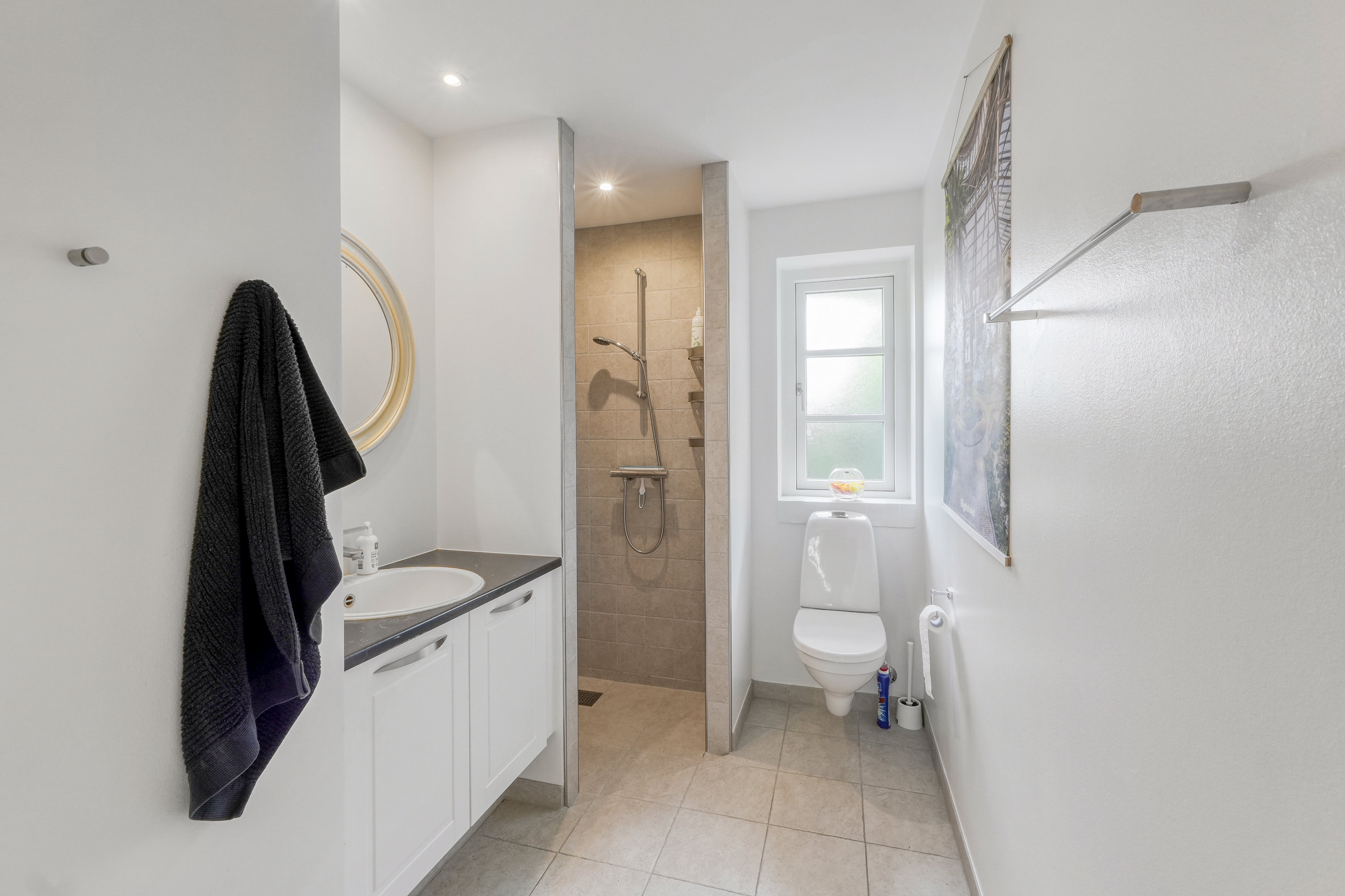 Fremhævet andet billede i fuldskærmstilstand. Billede af Pederstrupvej 61B, 2750 Ballerup