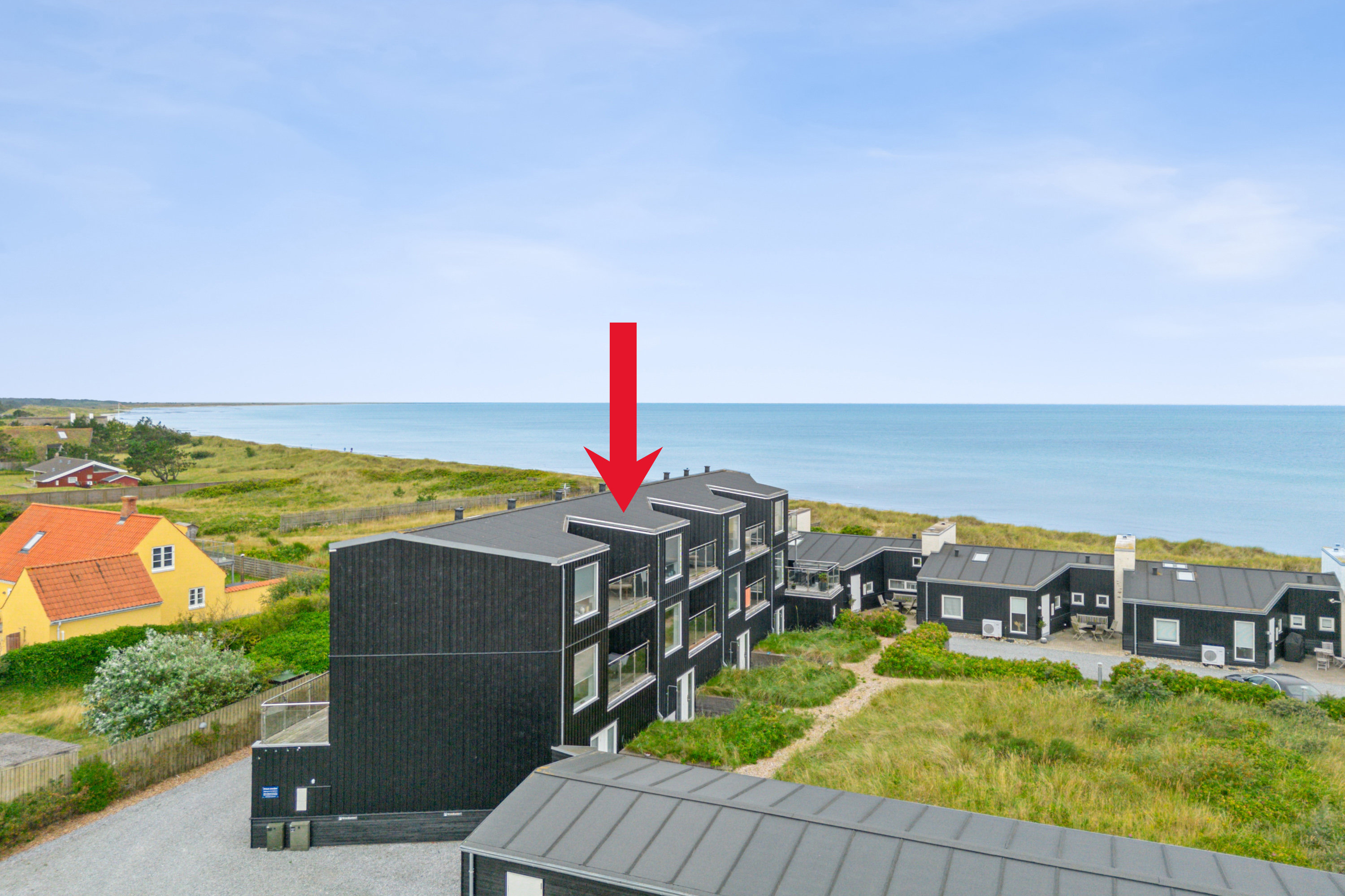 Fremhævet luftfoto billede i fuldskærmstilstand. Billede af Strandkanten 3, Vesterø Havn, 9940 Læsø