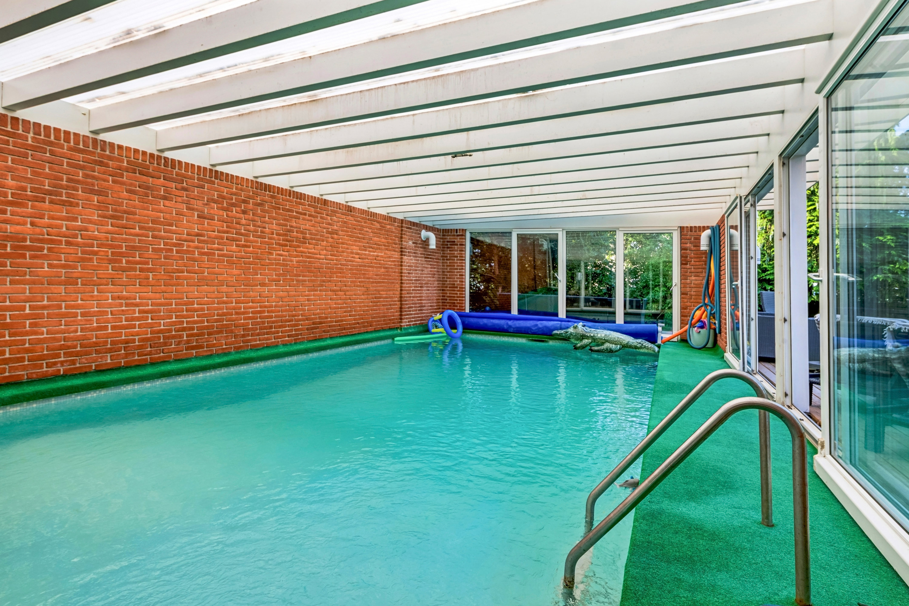 Fremhævet pool billede i fuldskærmstilstand. Billede af Buddinge Hovedgade 105, 2860 Søborg