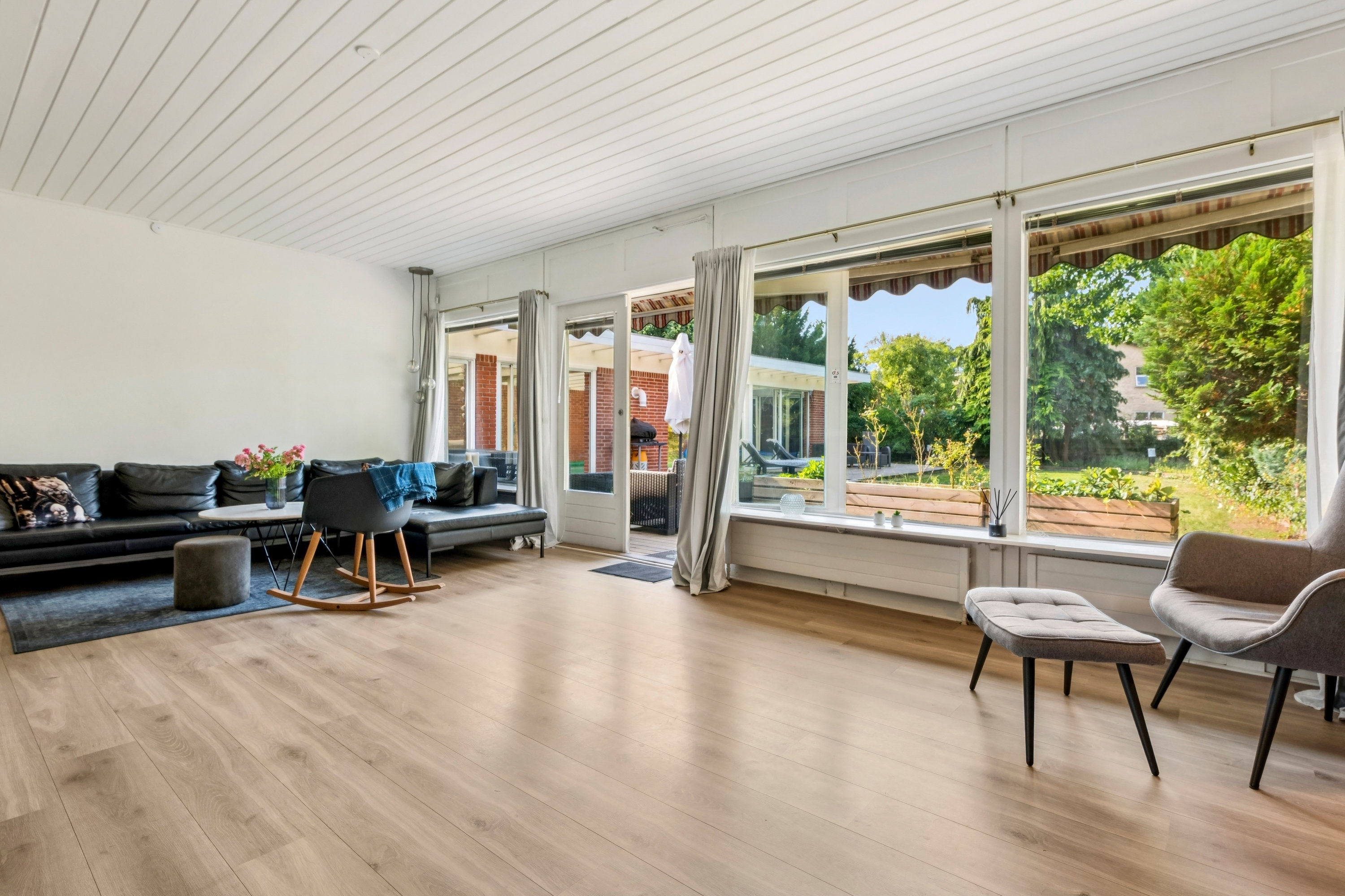 Fremhævet stue billede i fuldskærmstilstand. Billede af Buddinge Hovedgade 105, 2860 Søborg