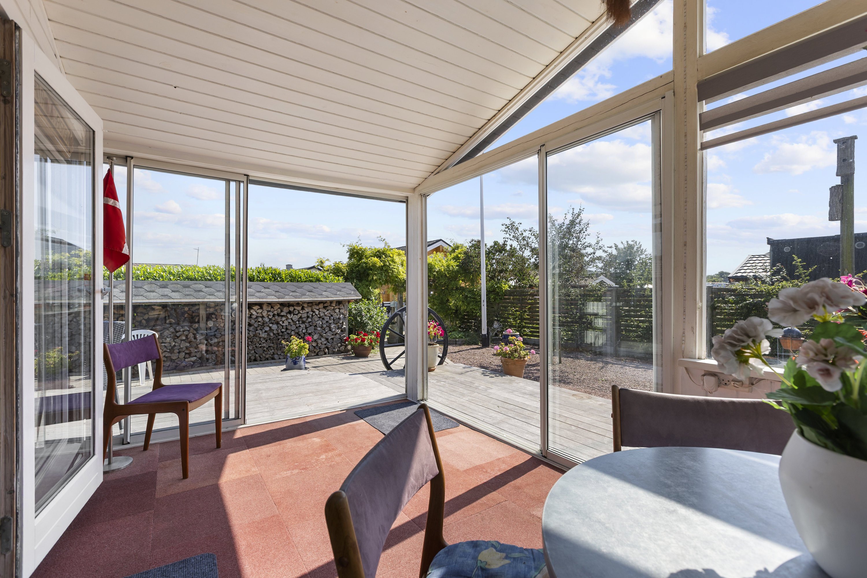 Fremhævet udestue billede i fuldskærmstilstand. Billede af Strandvænget 2, 4220 Korsør