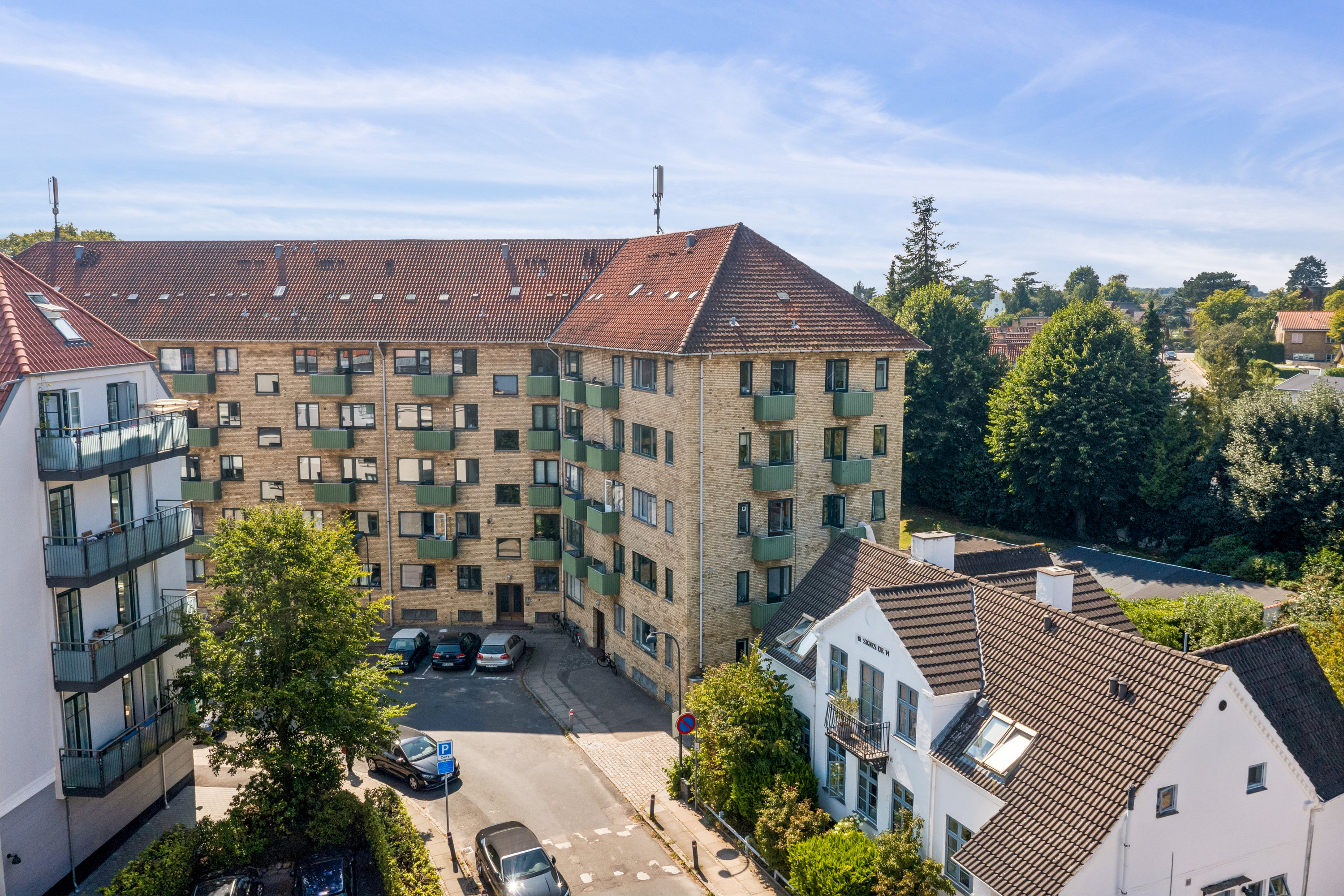 Fremhævet udsigt billede i fuldskærmstilstand. Billede af Skovkrogen 7, st.. mf., 2920 Charlottenlund