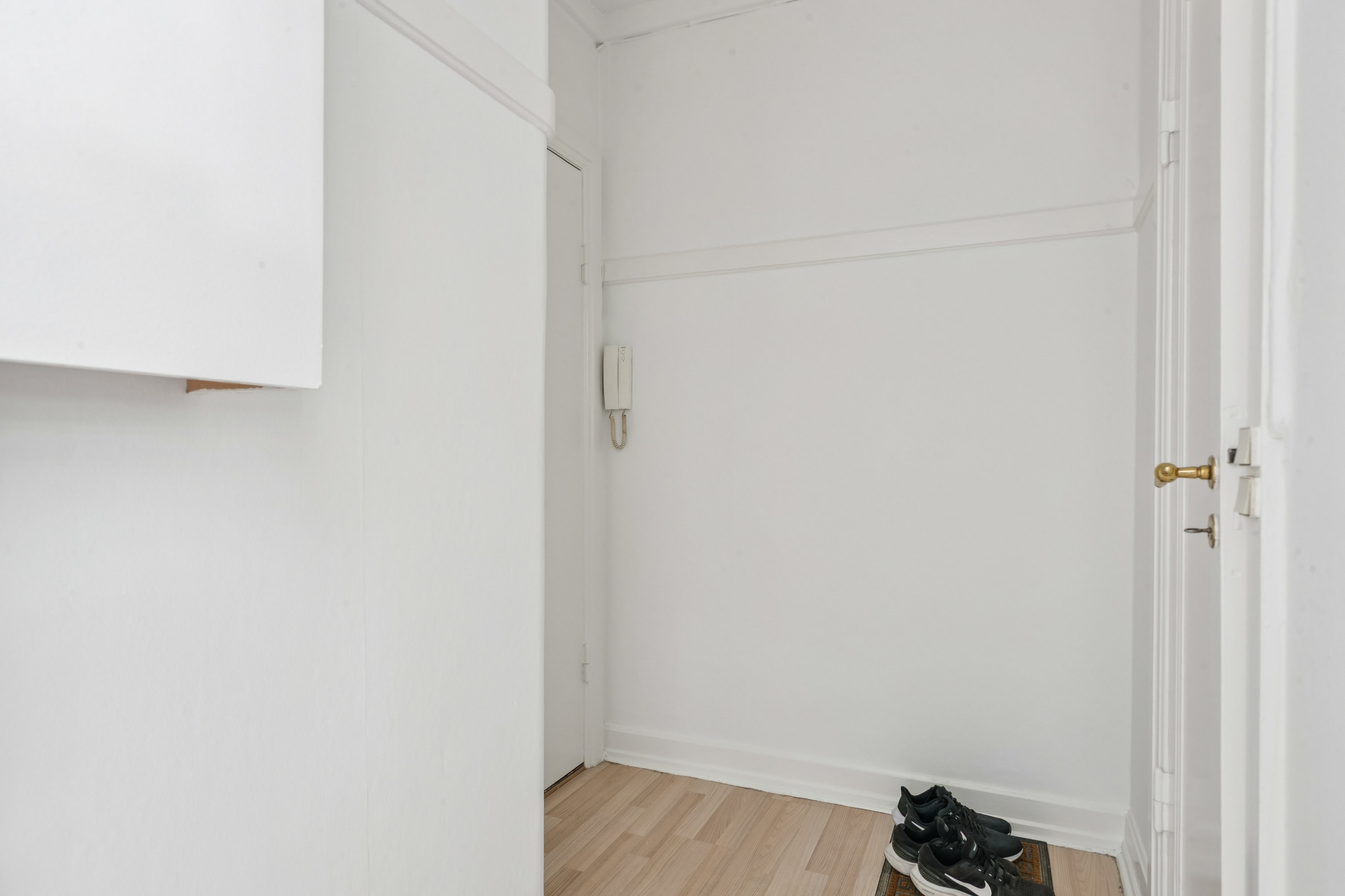 Miniaturebillede 1: værelse. Billede af Skovkrogen 7, st.. mf., 2920 Charlottenlund