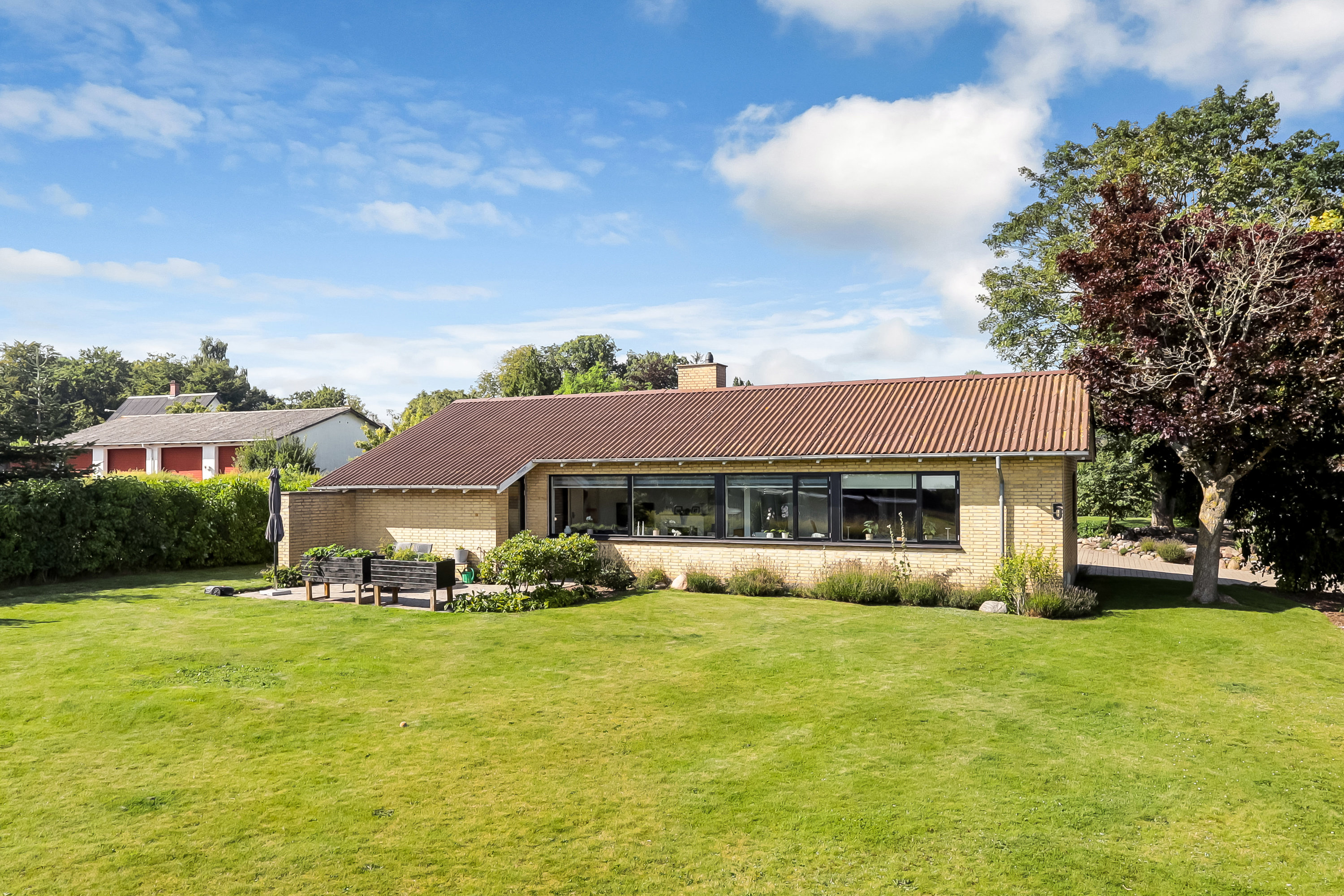 Fremhævet  billede i fuldskærmstilstand. Billede af Vievej 5, Tåsinge, 5700 Svendborg