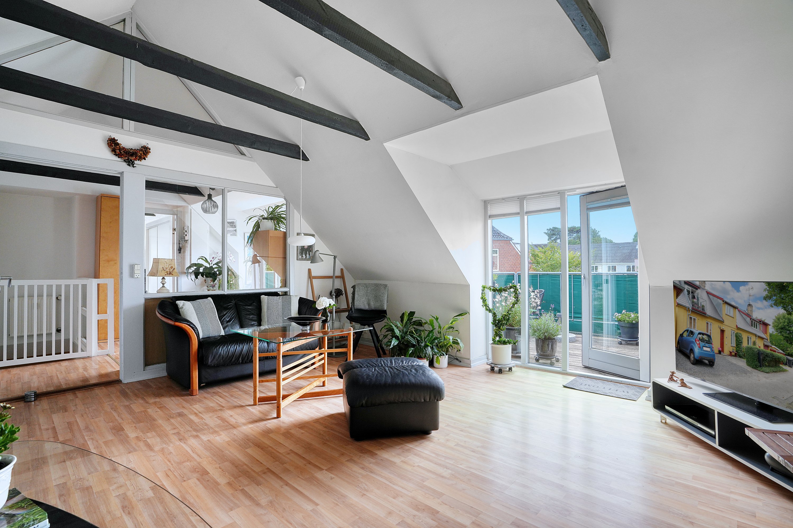 Miniaturebillede 2: stue. Billede af Ullersvej 1, 1., 3220 Tisvildeleje