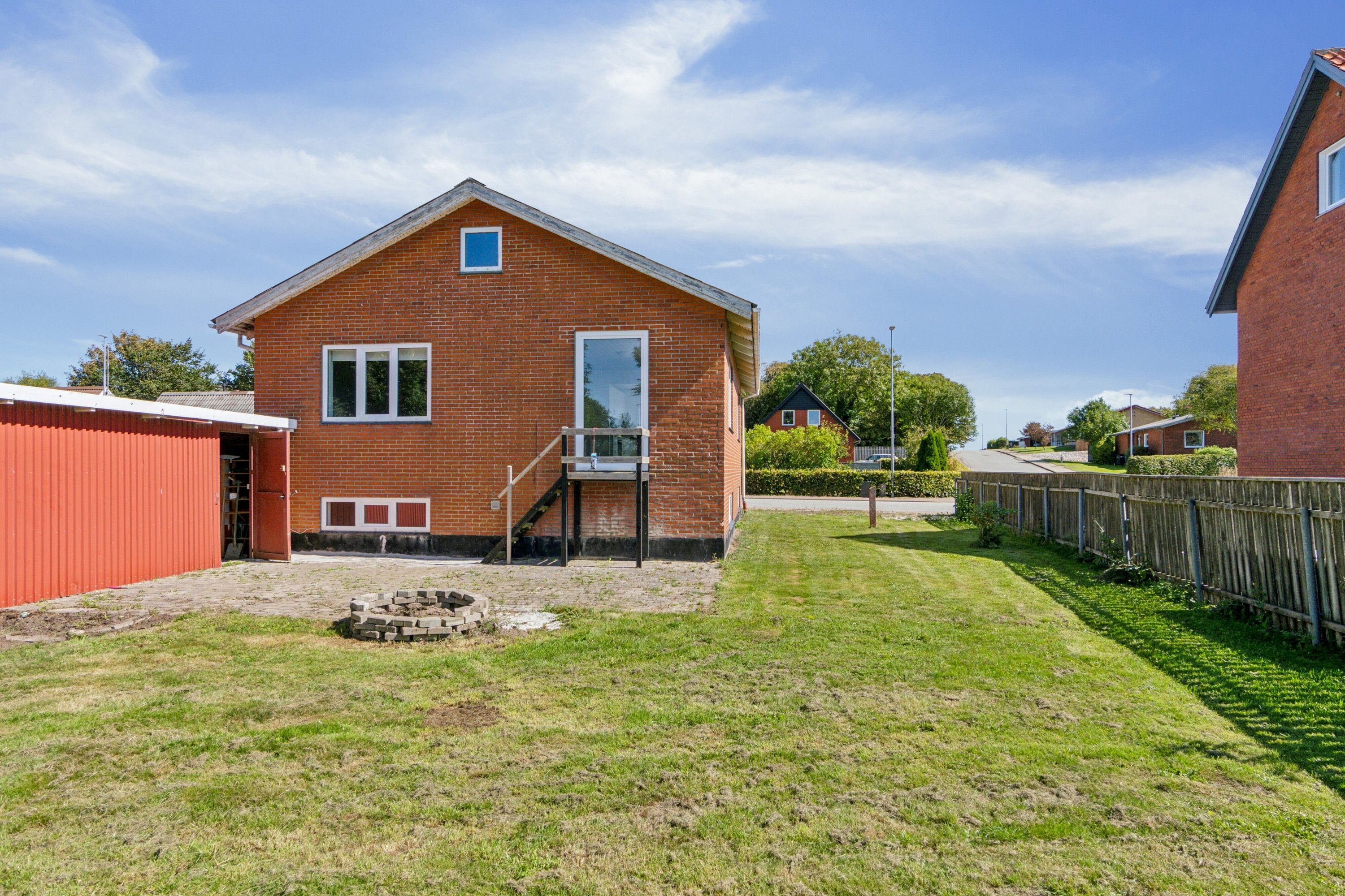 Fremhævet set fra haven billede i fuldskærmstilstand. Billede af Røde Anes Vej 41, Hundborg, 7700 Thisted