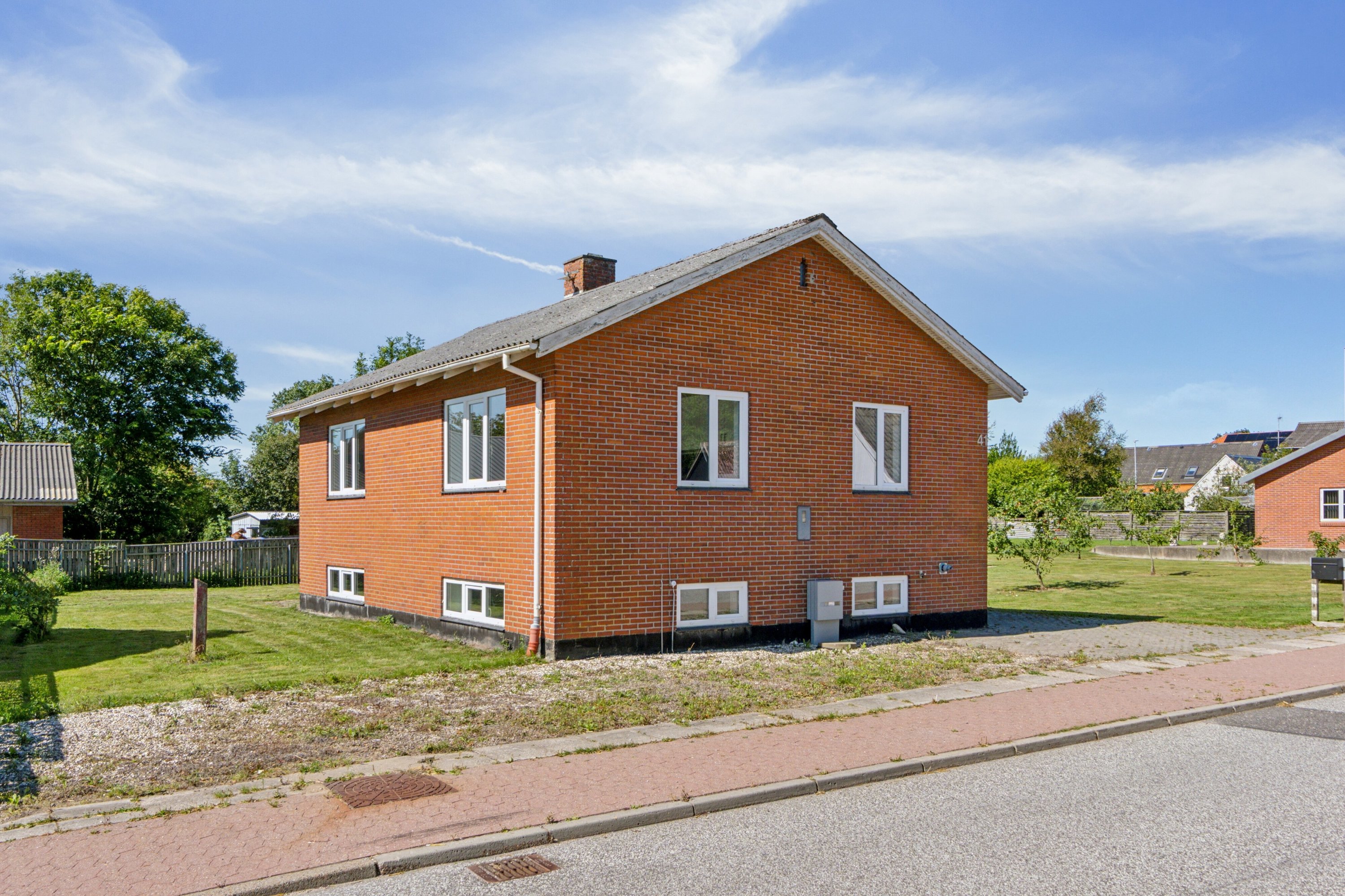 Fremhævet set fra vejen billede i fuldskærmstilstand. Billede af Røde Anes Vej 41, Hundborg, 7700 Thisted