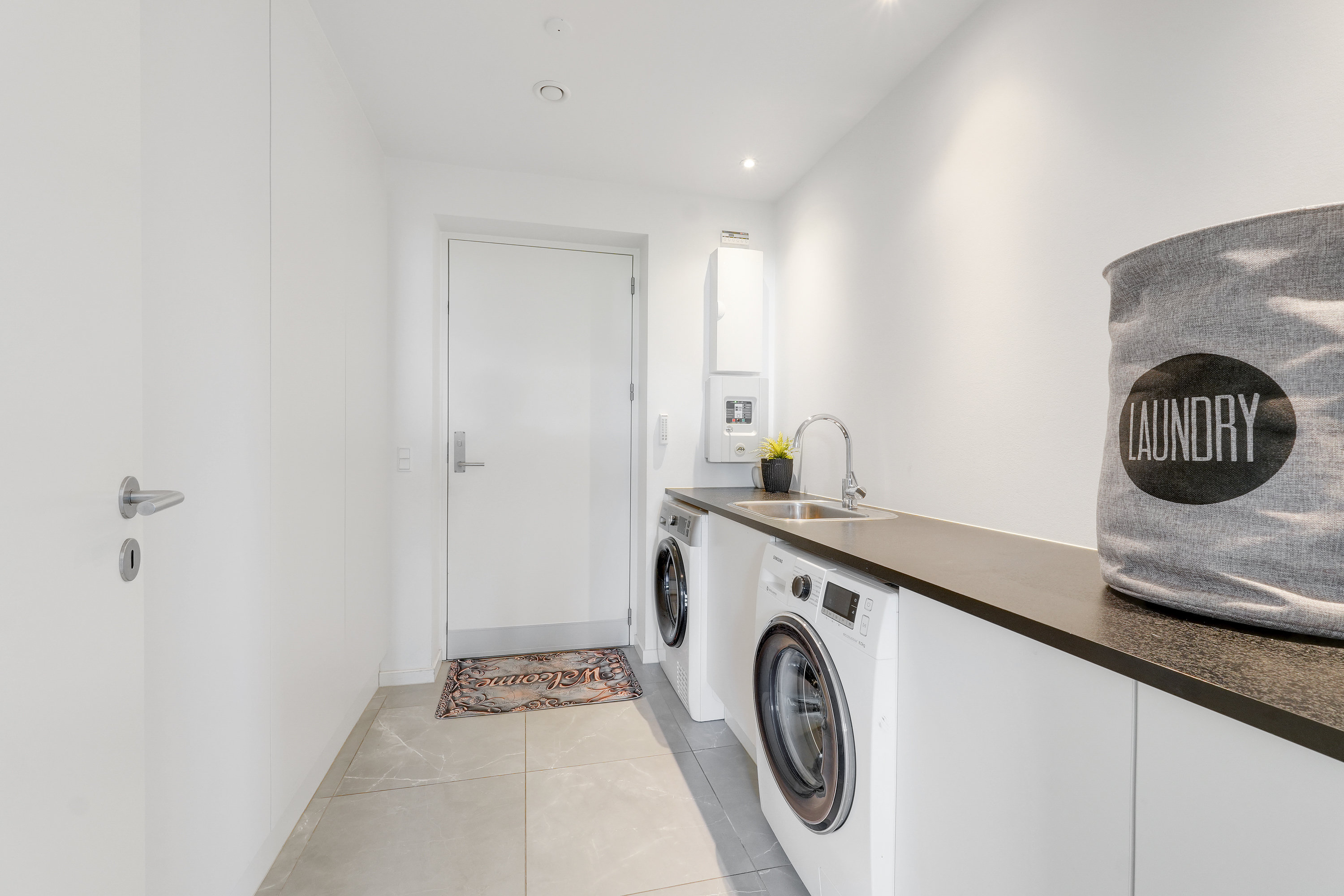 Fremhævet andet billede i fuldskærmstilstand. Billede af Atlasvænge 45, 2750 Ballerup