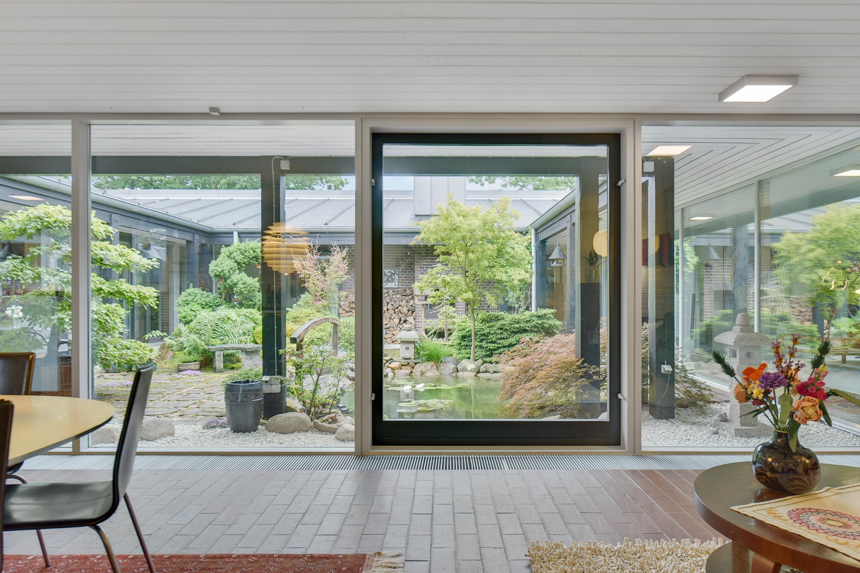 Fremhævet stue billede i fuldskærmstilstand. Billede af Mølleparken 15, 7184 Vandel