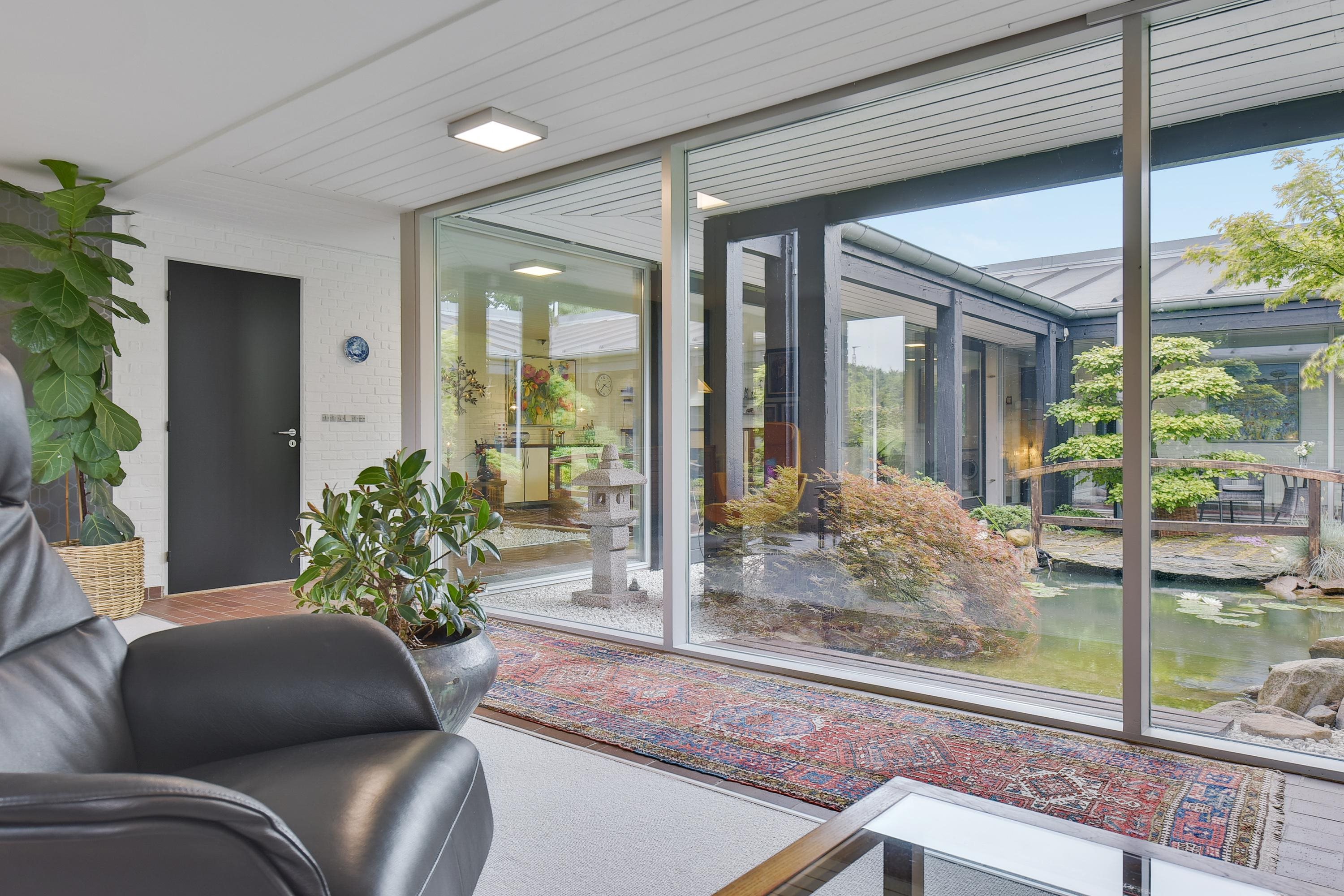 Fremhævet stue billede i fuldskærmstilstand. Billede af Mølleparken 15, 7184 Vandel