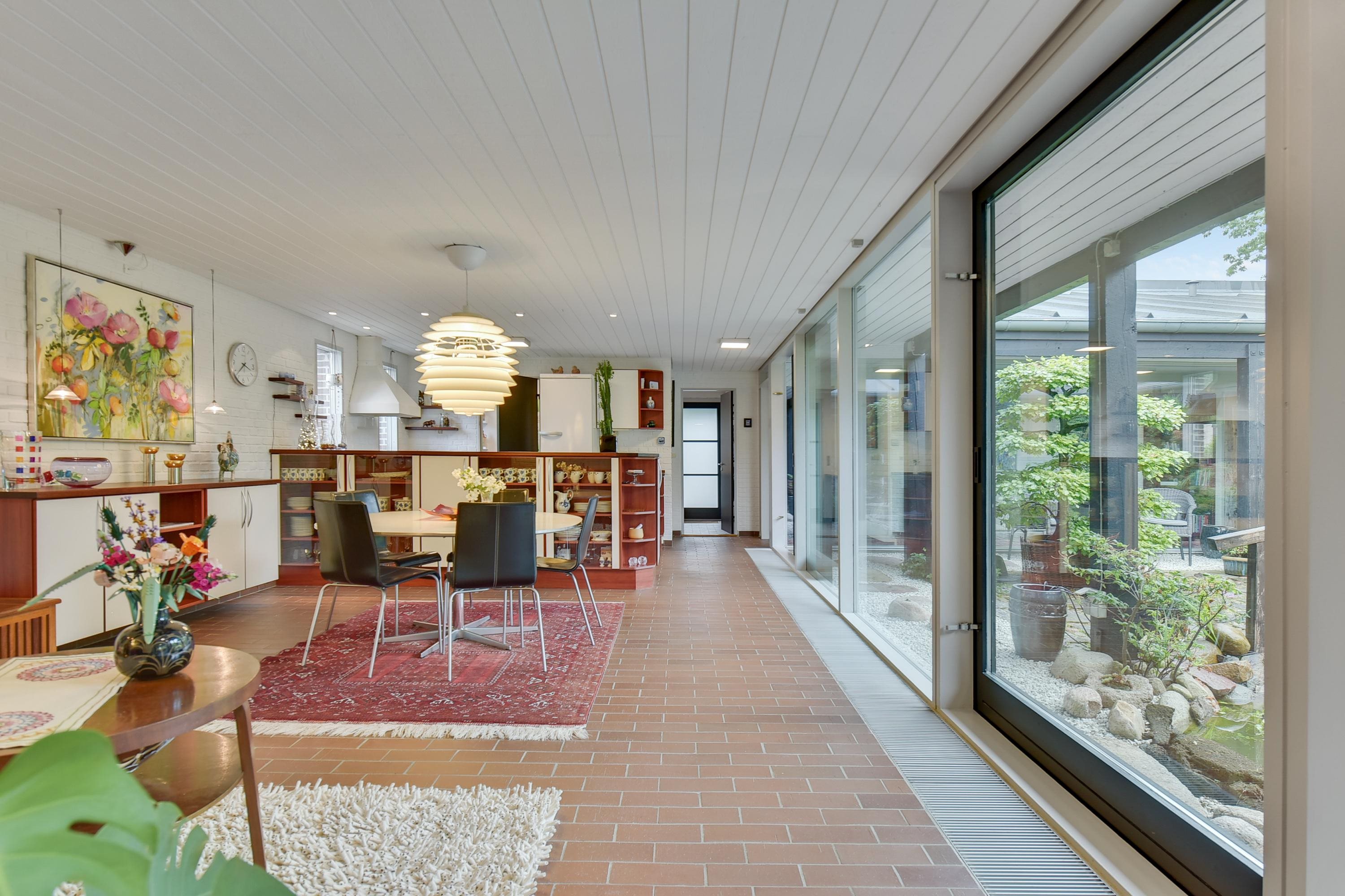 Fremhævet stue billede i fuldskærmstilstand. Billede af Mølleparken 15, 7184 Vandel