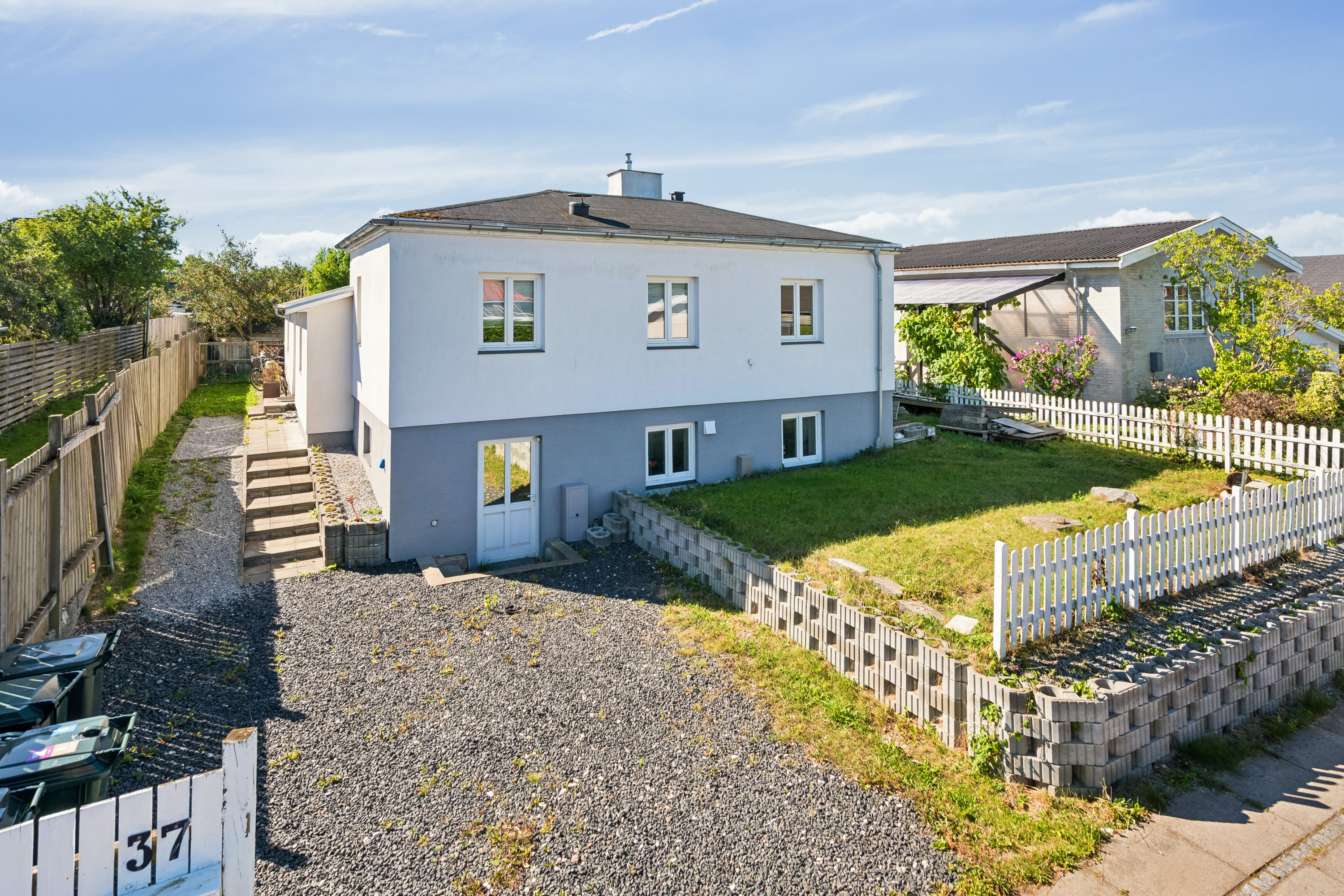 Fremhævet ejendommen billede i fuldskærmstilstand. Billede af Stavnsbjerg Alle 37, 2860 Søborg